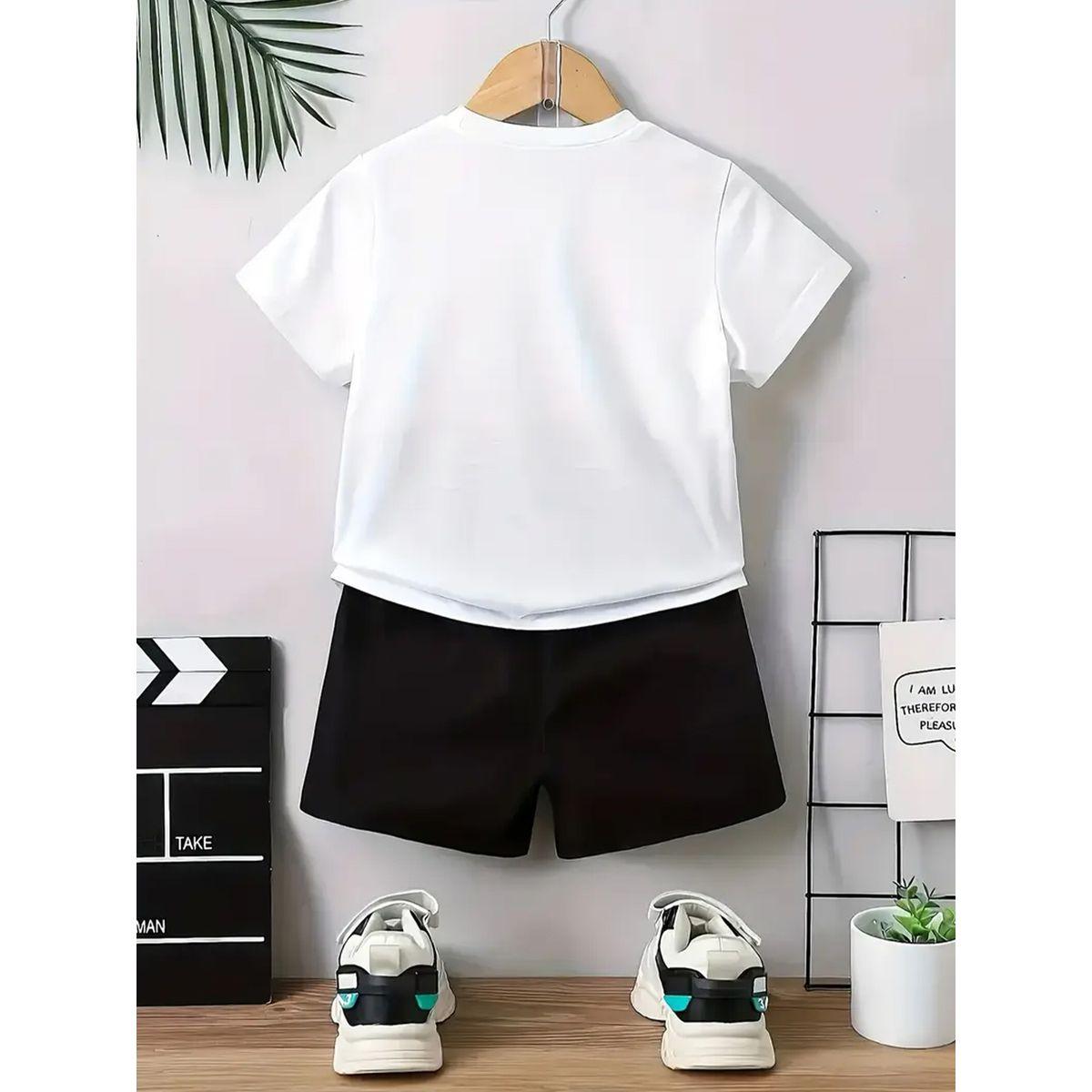 طقم منسق من شورت وتيشيرت بطبعة كتابة-boys-clothing-setsandcoords-image-2