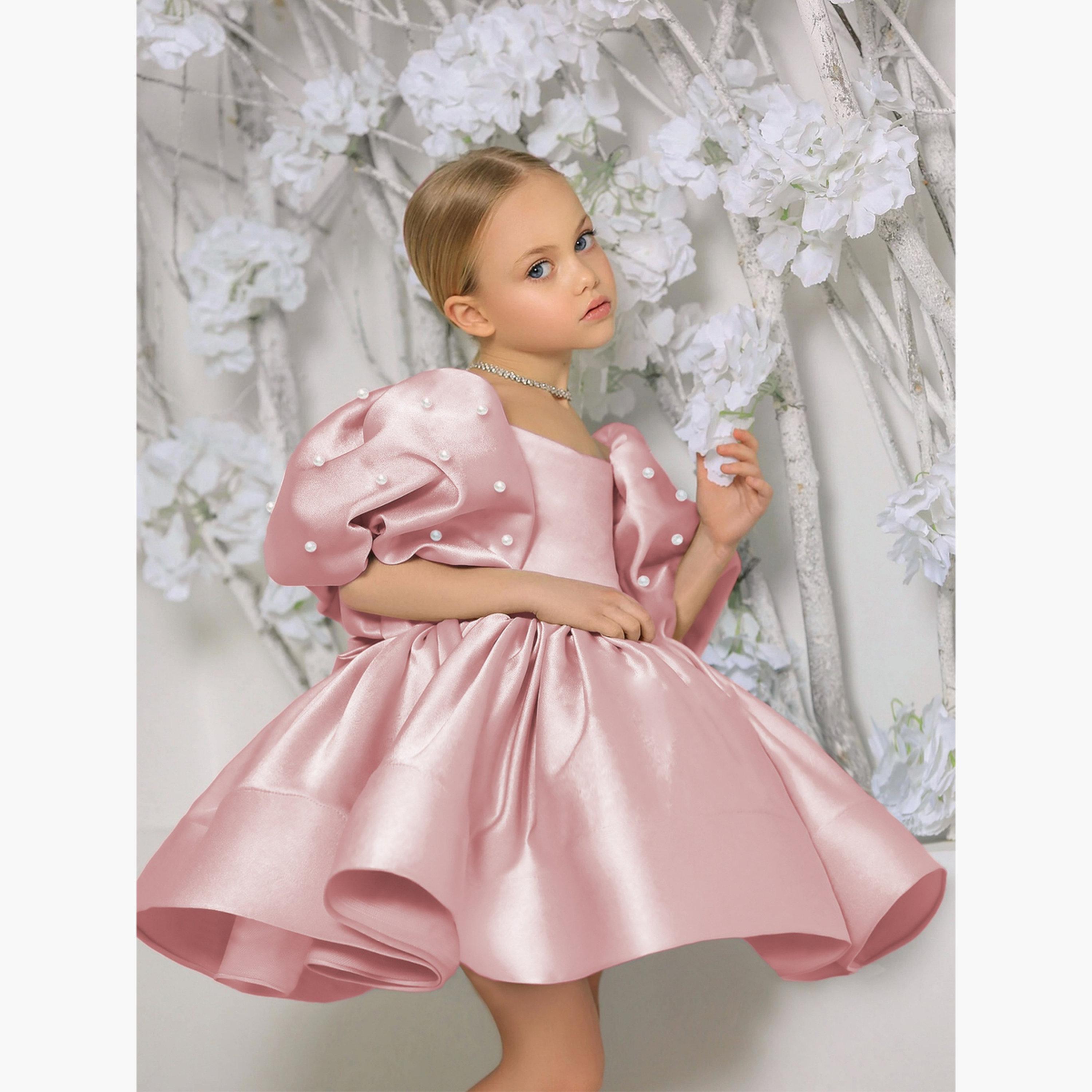 فستان ساتان وردي بأكمام منفوخة وتفاصيل لؤلؤ صناعي-girls-clothing-dressesandjumpsuits-image-2