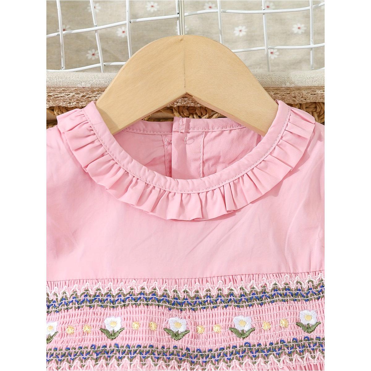 فستان بتفاصيل مُطرزة-girls-clothing-dressesandjumpsuits-image-4
