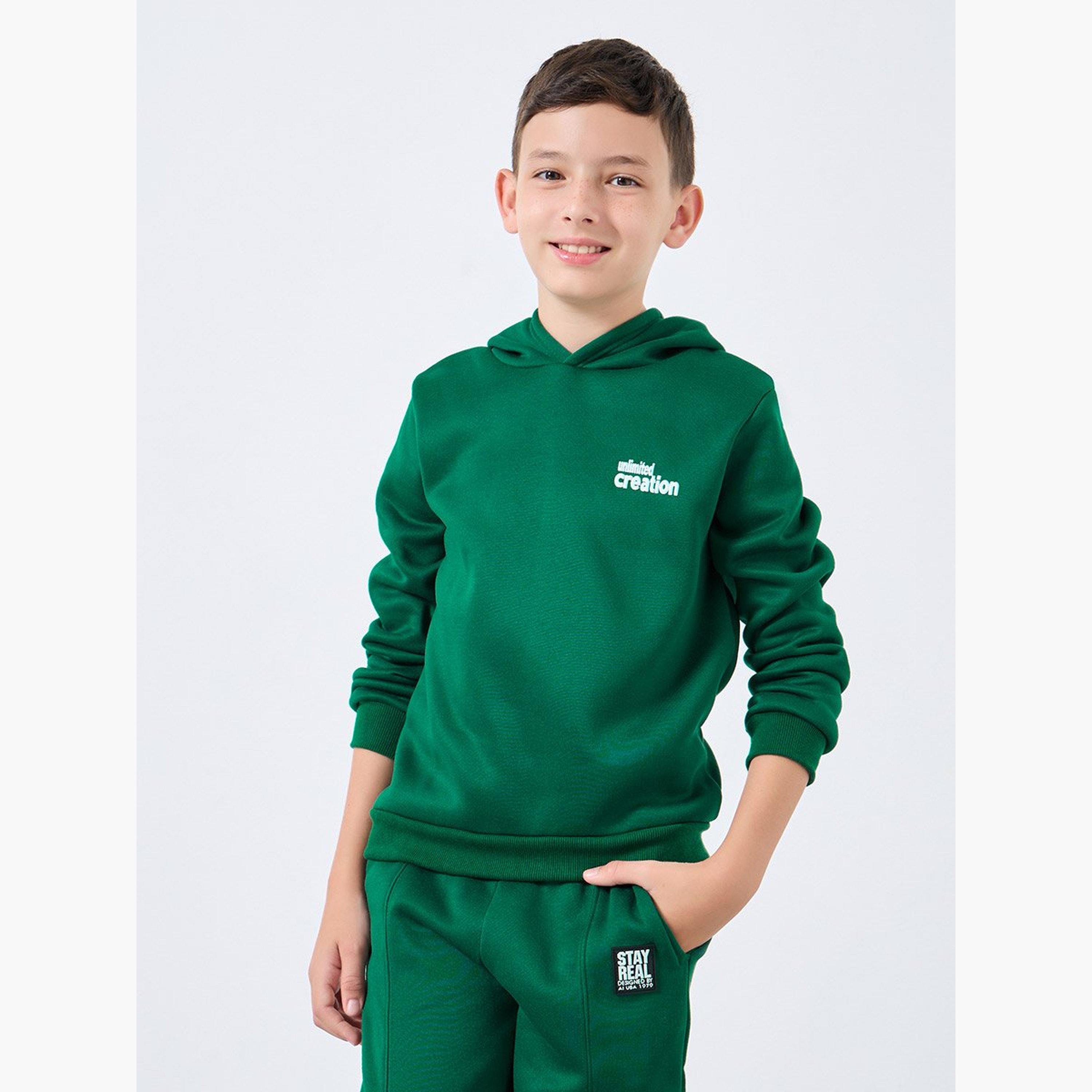 ستايلي - طقم هودي وبنطال رياضي بشعار أخضر داكن للمراهقين-boys-clothing-setsandcoords-image-3