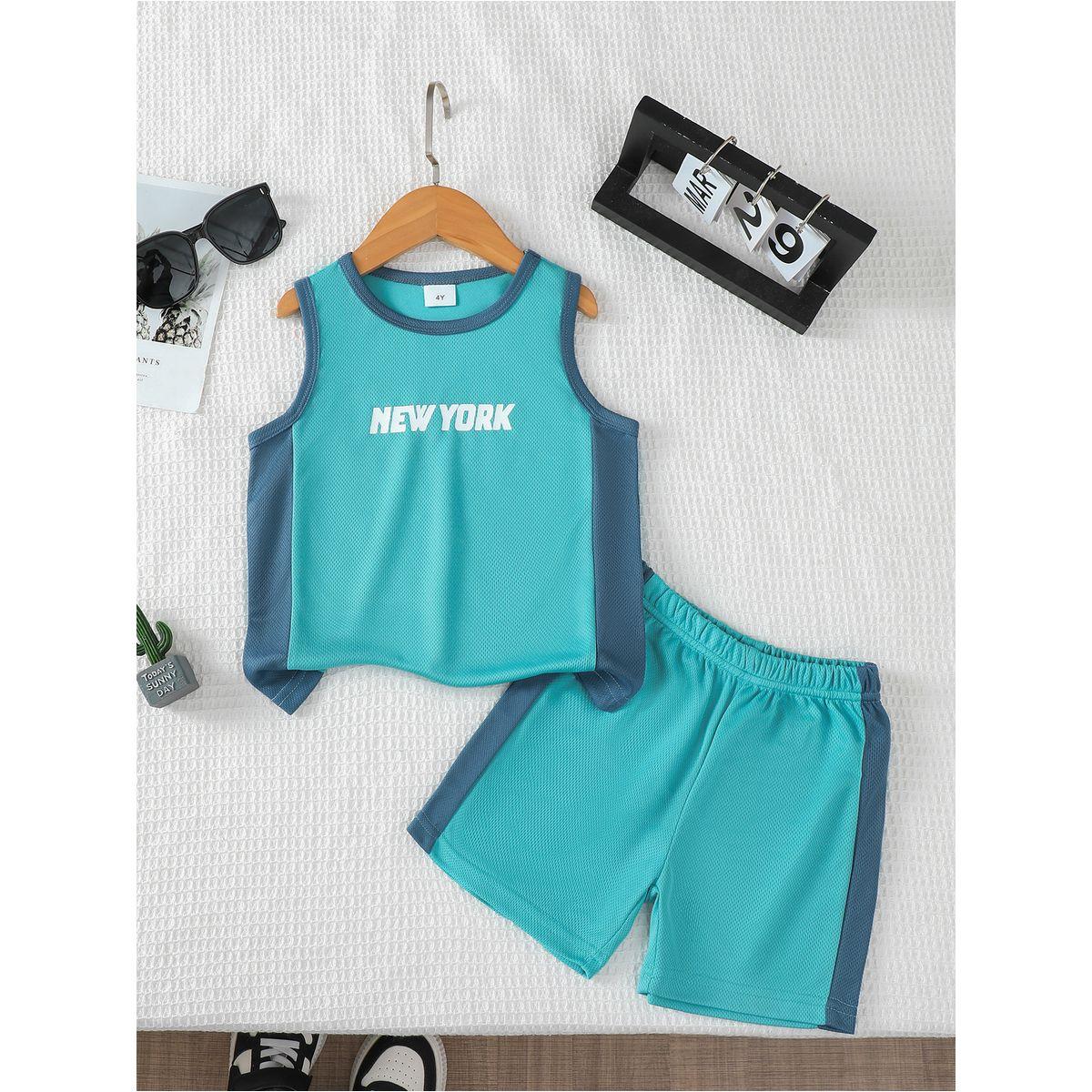 مجموعة من شورت وبلوزة تانك بتفاصيل مُتباينة-boys-clothing-setsandcoords-image-1
