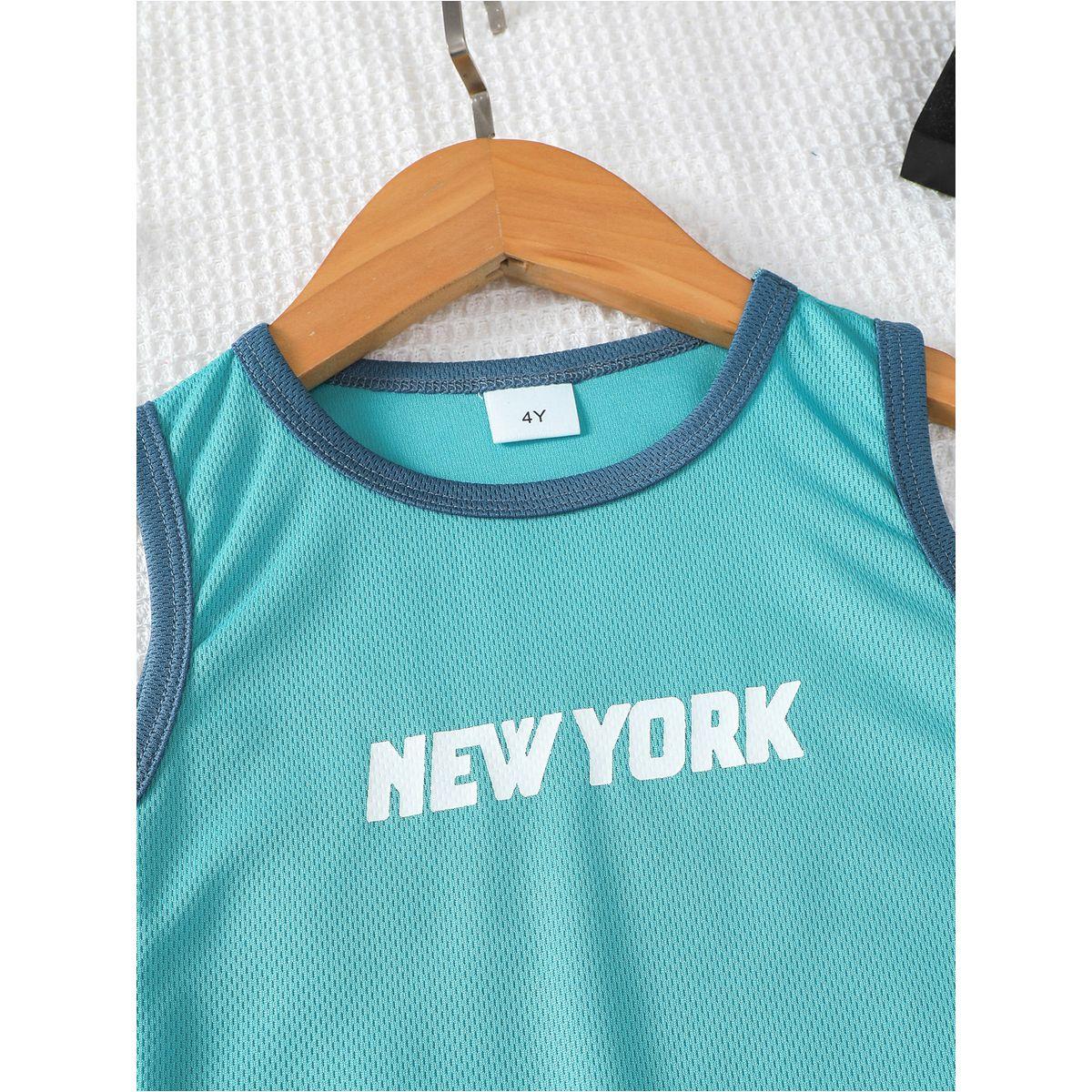 مجموعة من شورت وبلوزة تانك بتفاصيل مُتباينة-boys-clothing-setsandcoords-image-4
