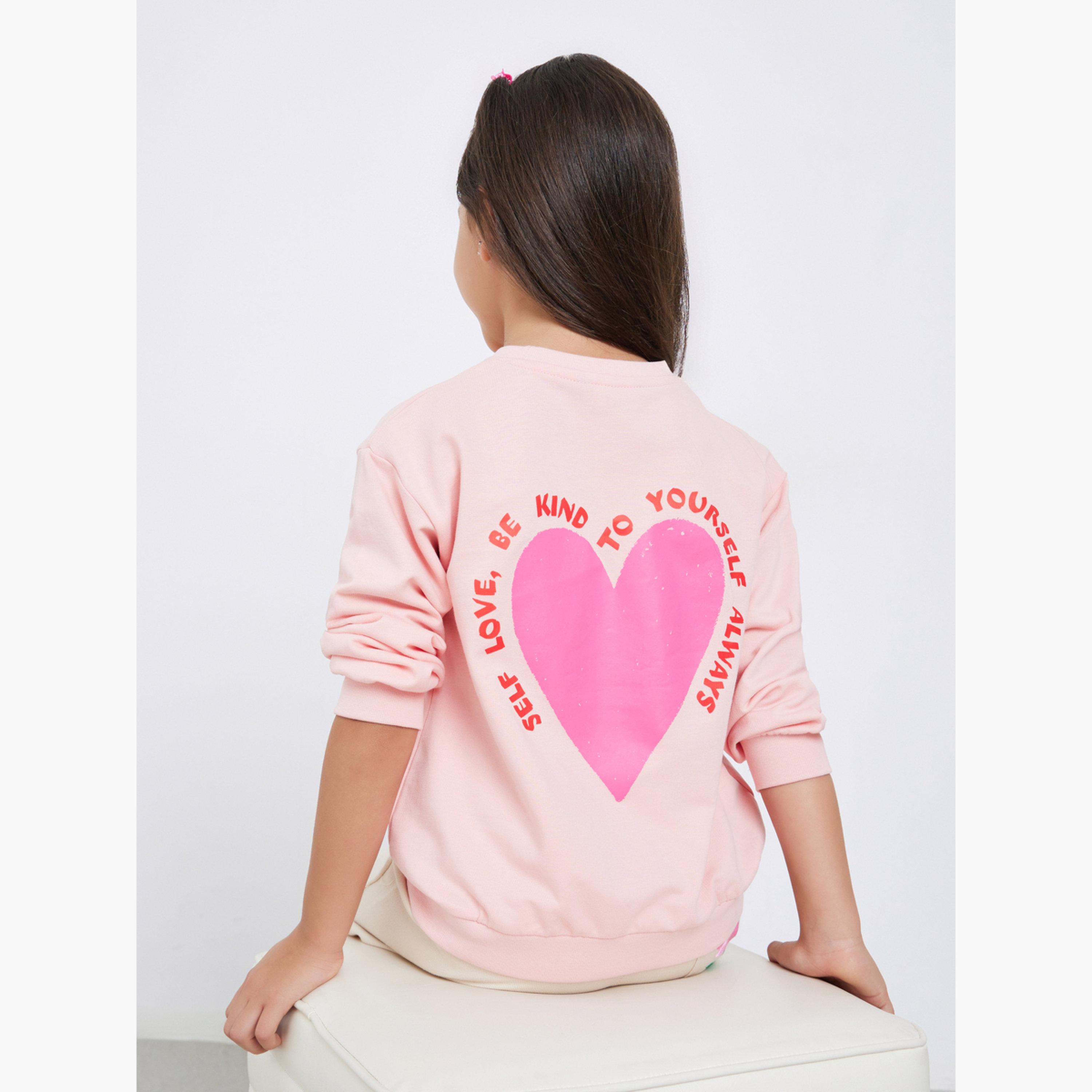 ستايلي - سويت شيرت مطبوع عليه قلب وردي للبنات-girls-clothing-winterwear-sweatshirts-image-4