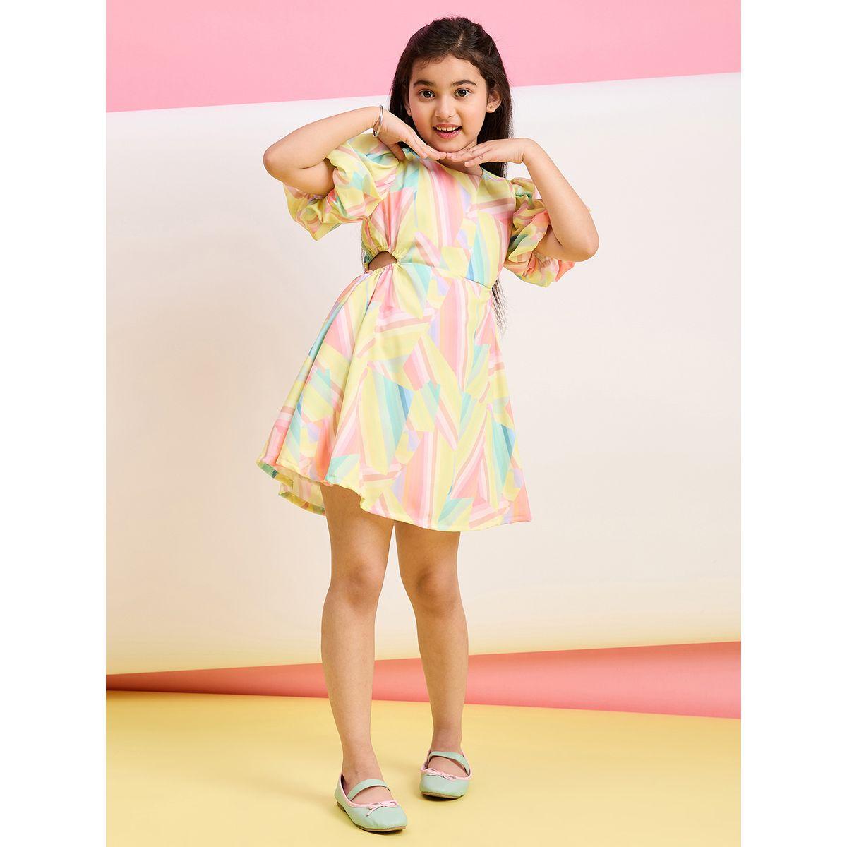 فستان مُطبع بالكامل بتفاصيل فتحات-girls-clothing-dressesandjumpsuits-image-1