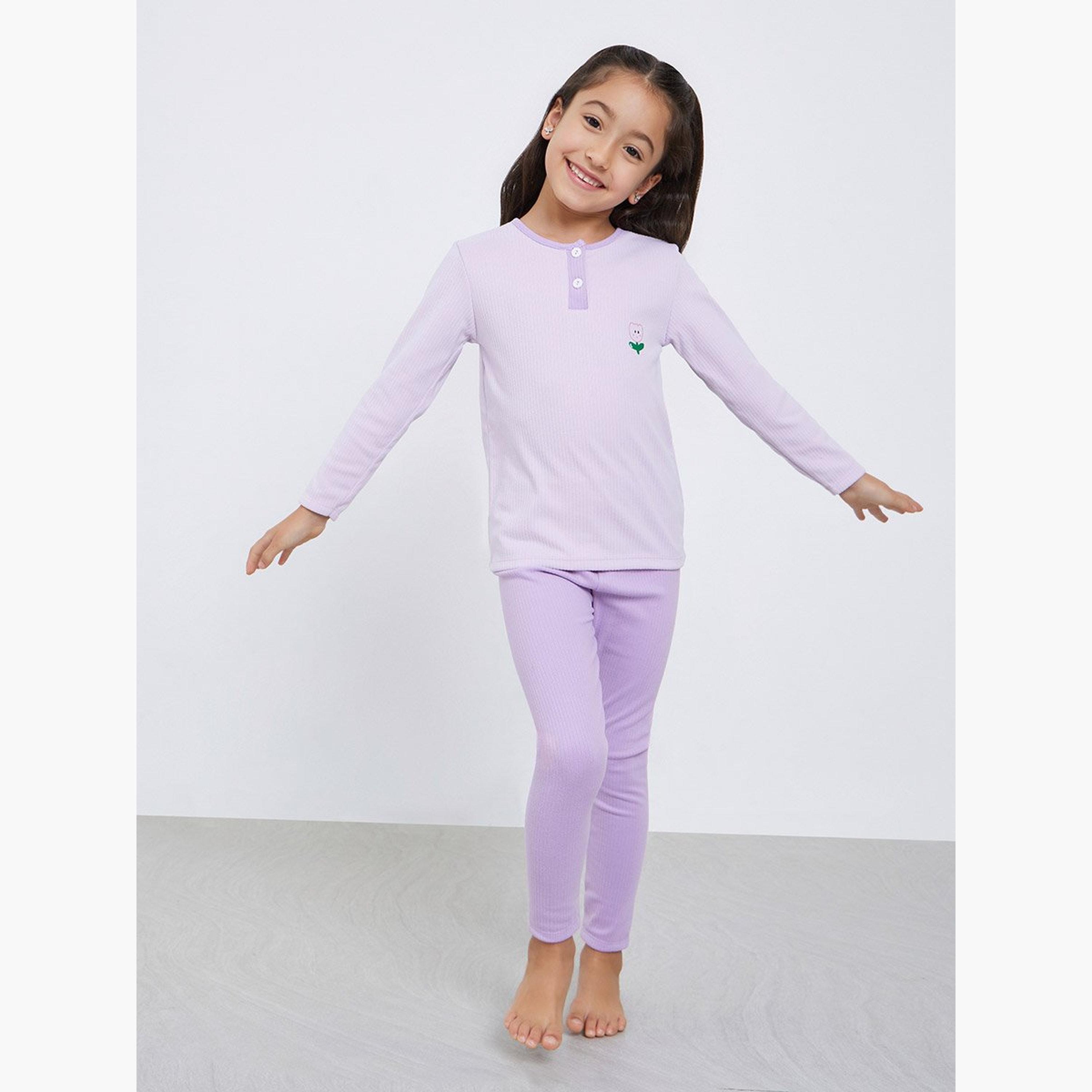 ستايلي - طقم تي شيرت وبنطال ضيق بطبعة كرز أرجواني للبنات-girls-clothing-nightwear-image-1
