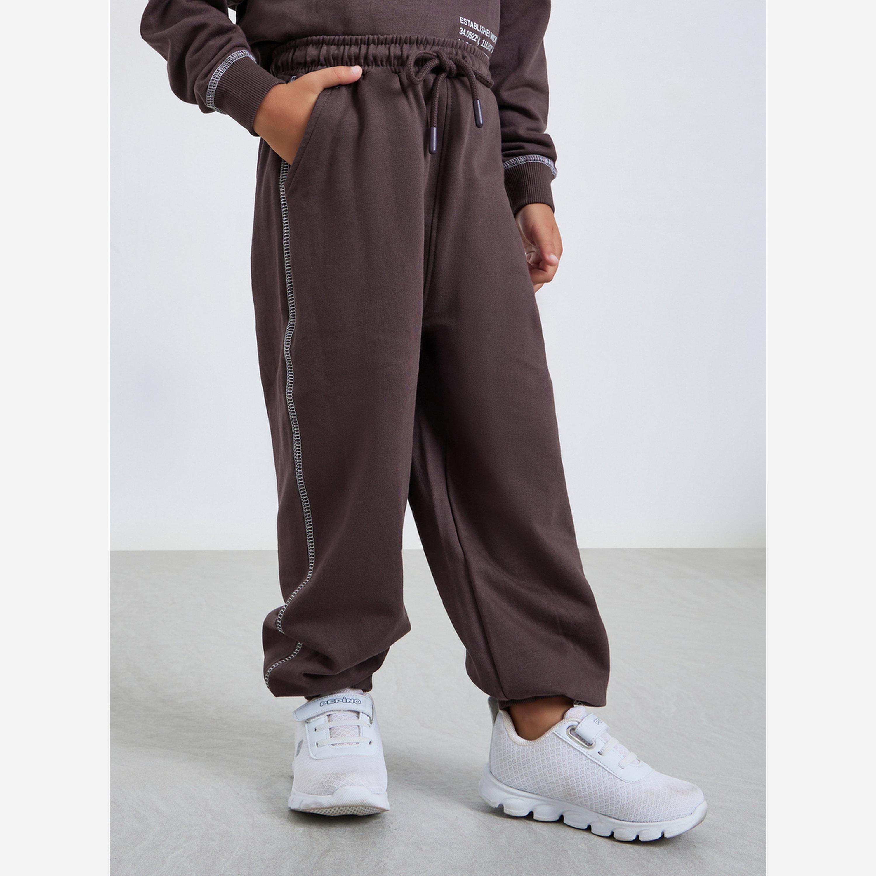 ستايلي - طقم هودي وبنطال رياضي بني للأولاد-boys-clothing-setsandcoords-image-4