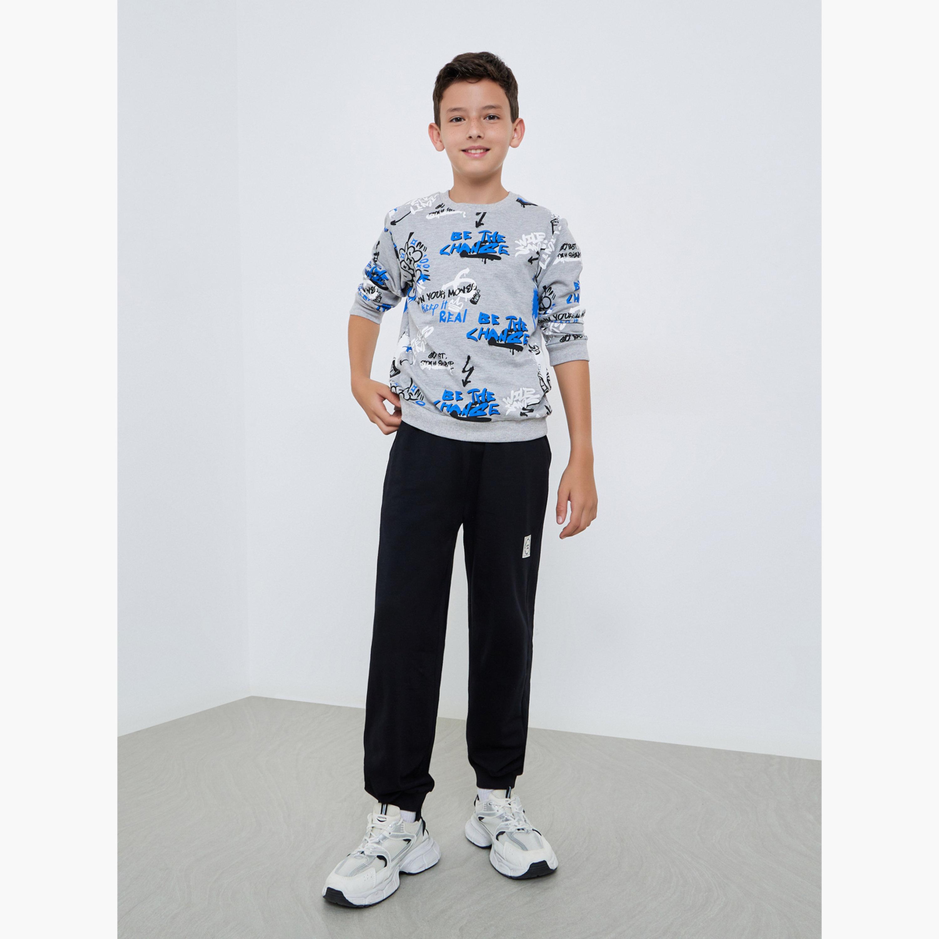 طقم من سويت شيرت مطبوع وجوغر-boys-clothing-setsandcoords-image-1