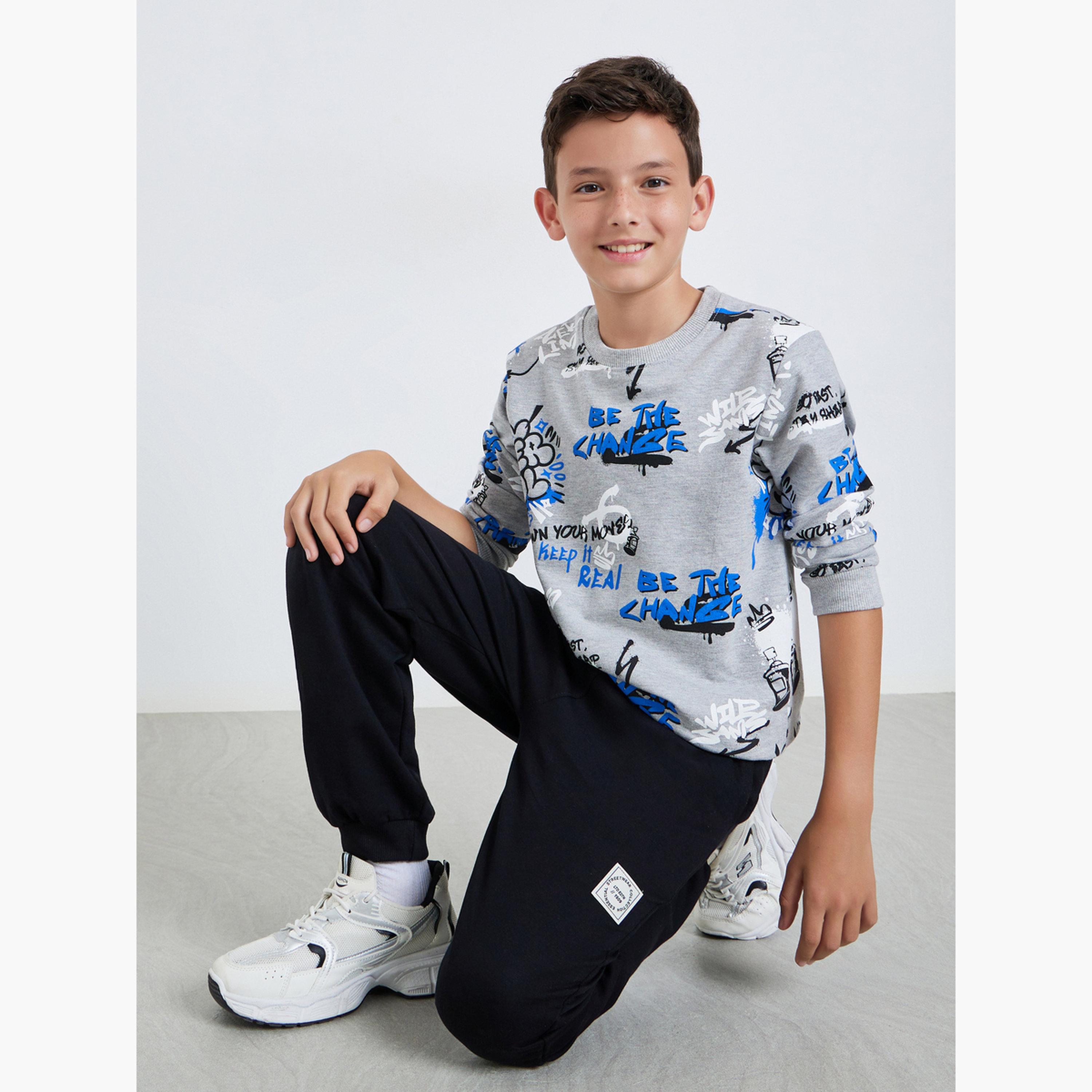 طقم من سويت شيرت مطبوع وجوغر-boys-clothing-setsandcoords-image-2