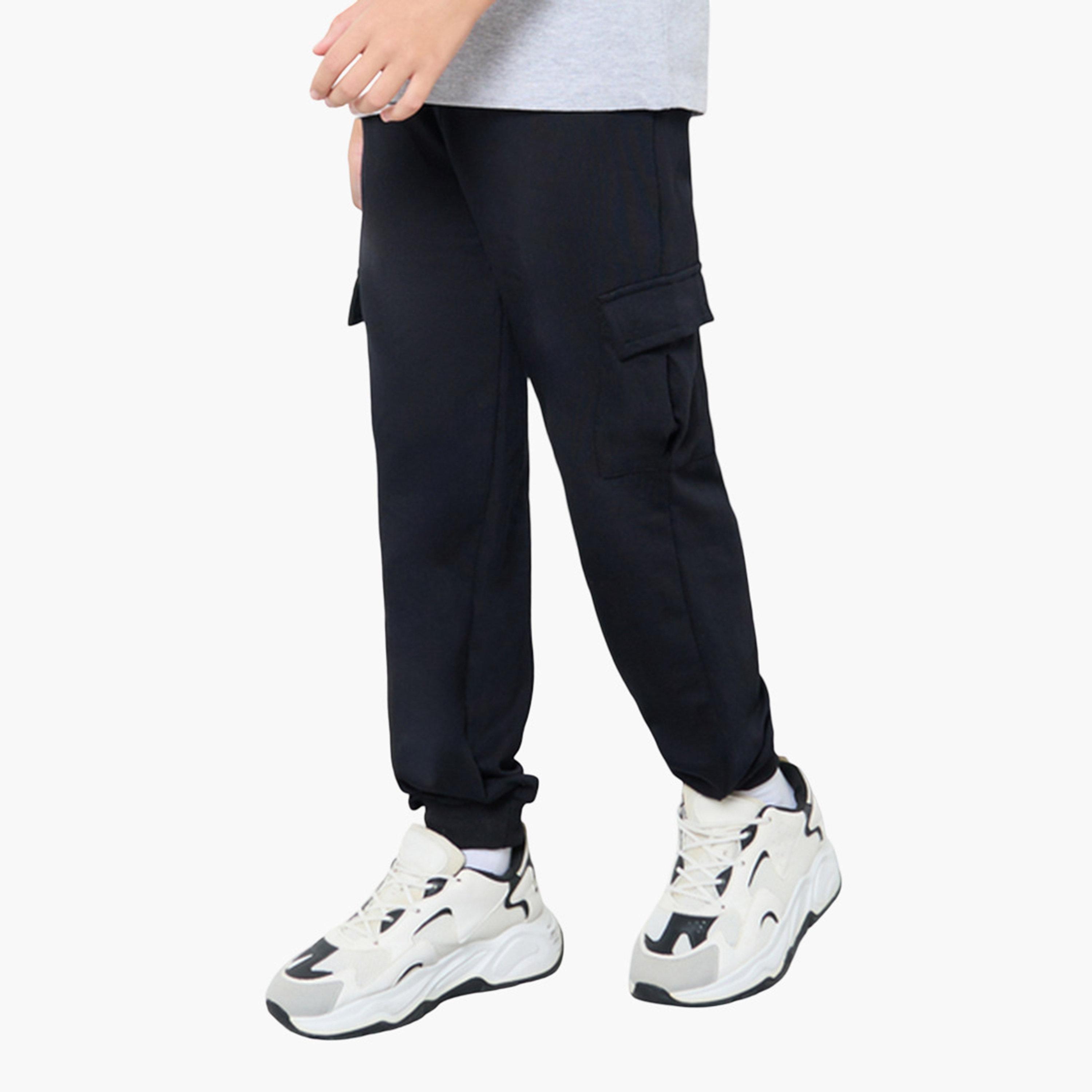 Styli Kids Black Cotton Cargo Joggers-boys-clothing-bottoms-joggersandtrackpants-image-1