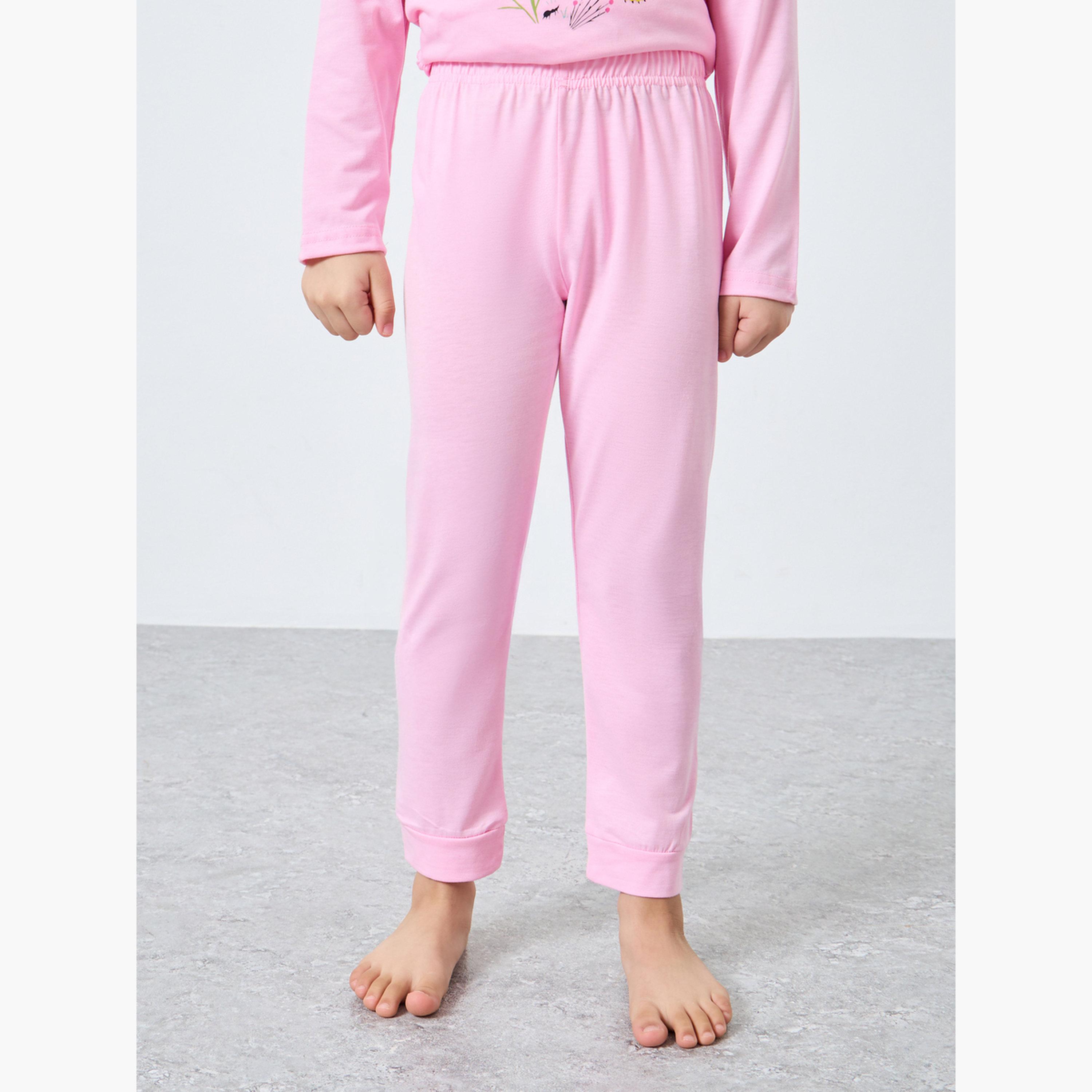 ستايلي - طقم بيجامة وقميص بأكمام طويلة بطبعة جرافيكية لون وردي-girls-clothing-nightwear-image-5