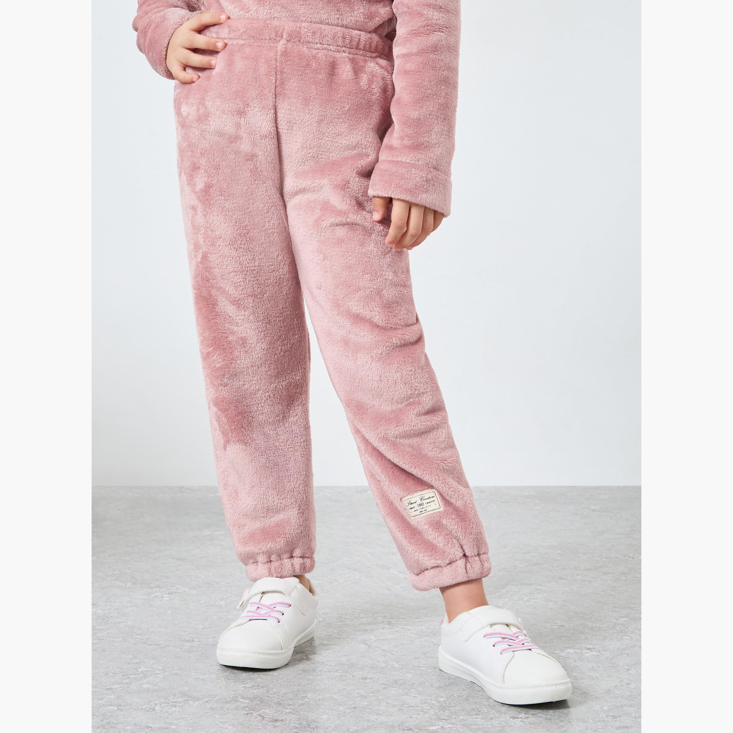 ستايلي - طقم سويت شيرت وبنطال رياضي من الفرو الصناعي بنصف سحاب أمامي للبنات-girls-clothing-setsandcoords-image-4