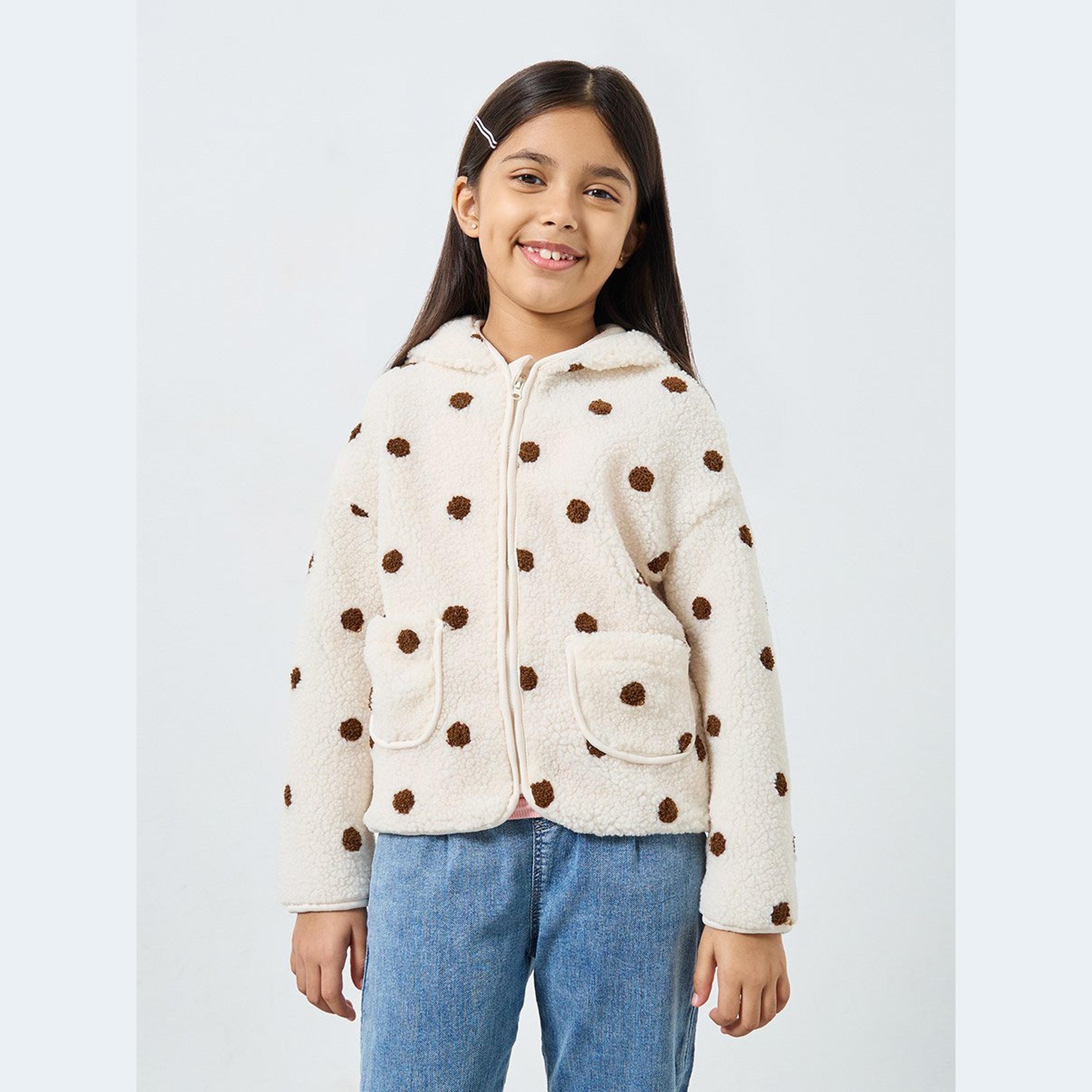ستايلي - جاكيت بغطاء رأس من الفرو الصناعي منقط-girls-clothing-winterwear-jacketsandcoats-image-1