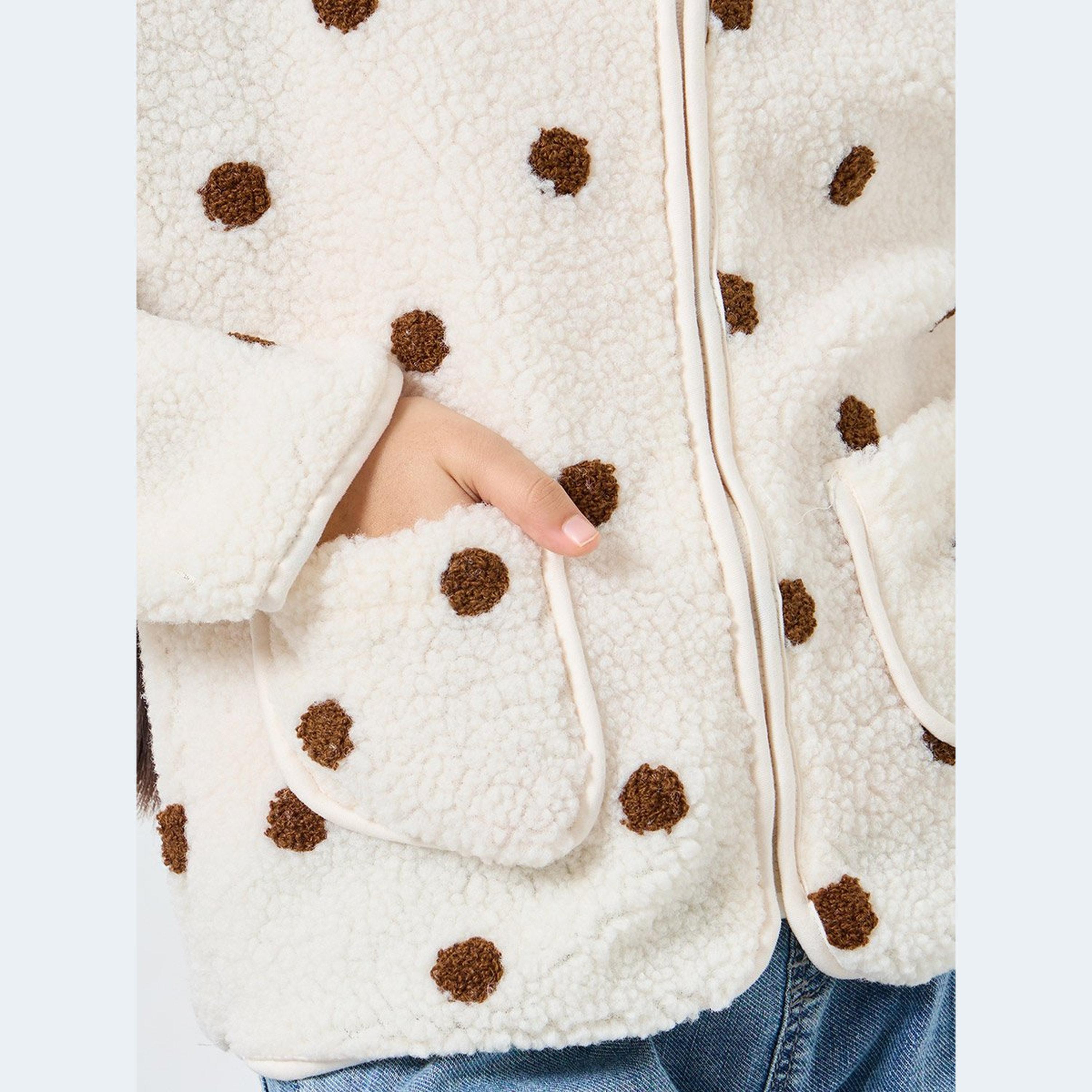 ستايلي - جاكيت بغطاء رأس من الفرو الصناعي منقط-girls-clothing-winterwear-jacketsandcoats-image-4