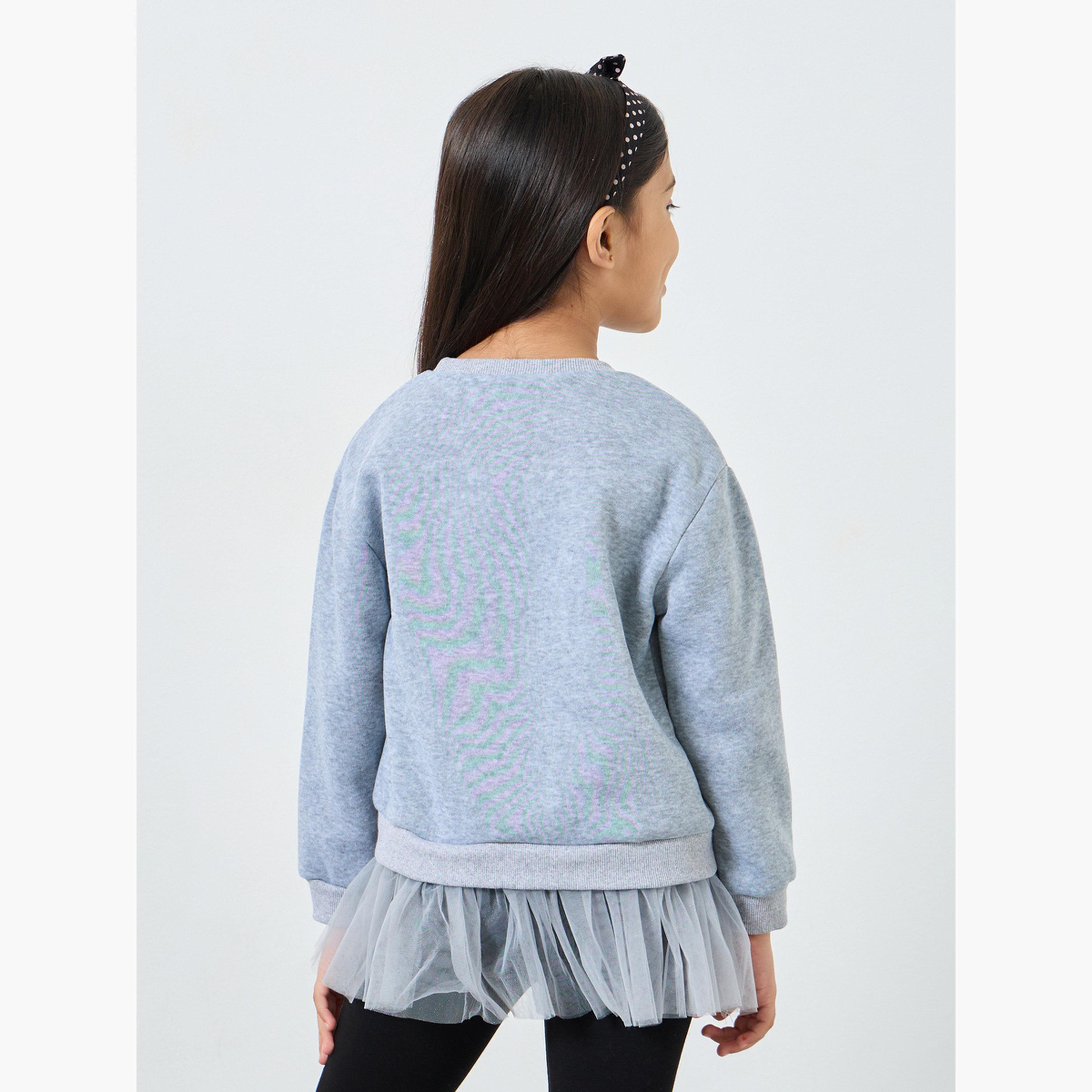 ستايلي - سويت شيرت رمادي مطبوع عليه شعار للبنات مع بطانة شبكية-girls-clothing-winterwear-sweatshirts-image-4