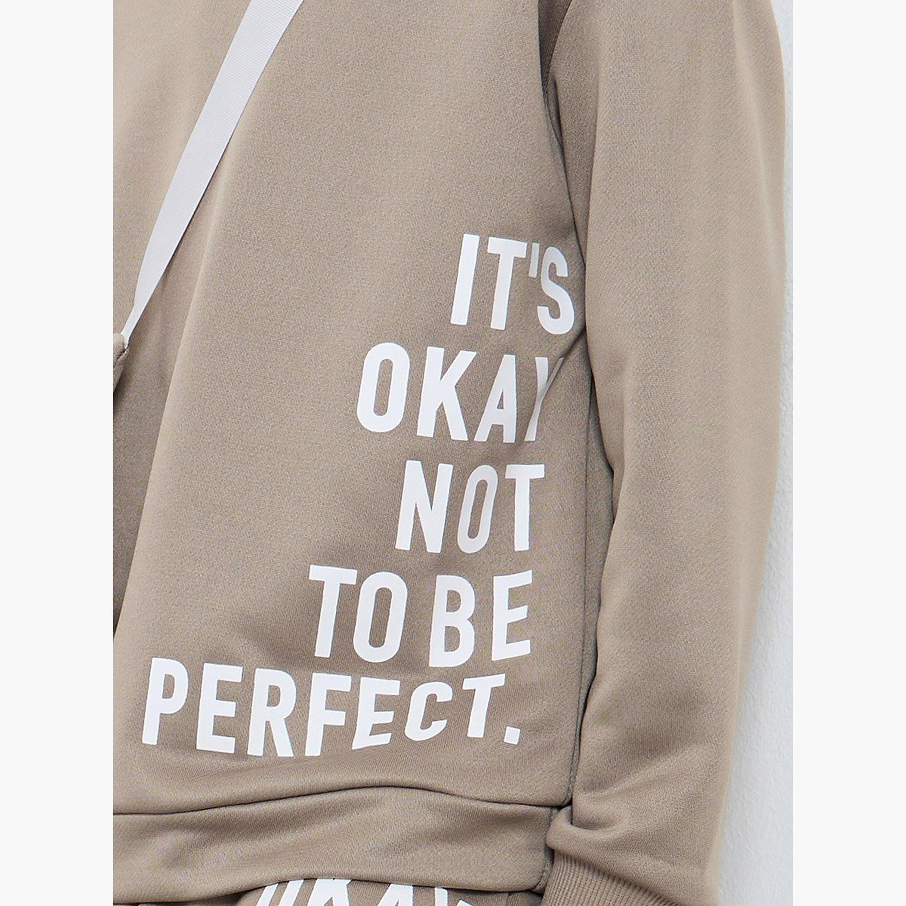Styli Slogan Print Sweatshirt and Joggers Set with Sling Bag-boys-clothing-setsandcoords-image-3