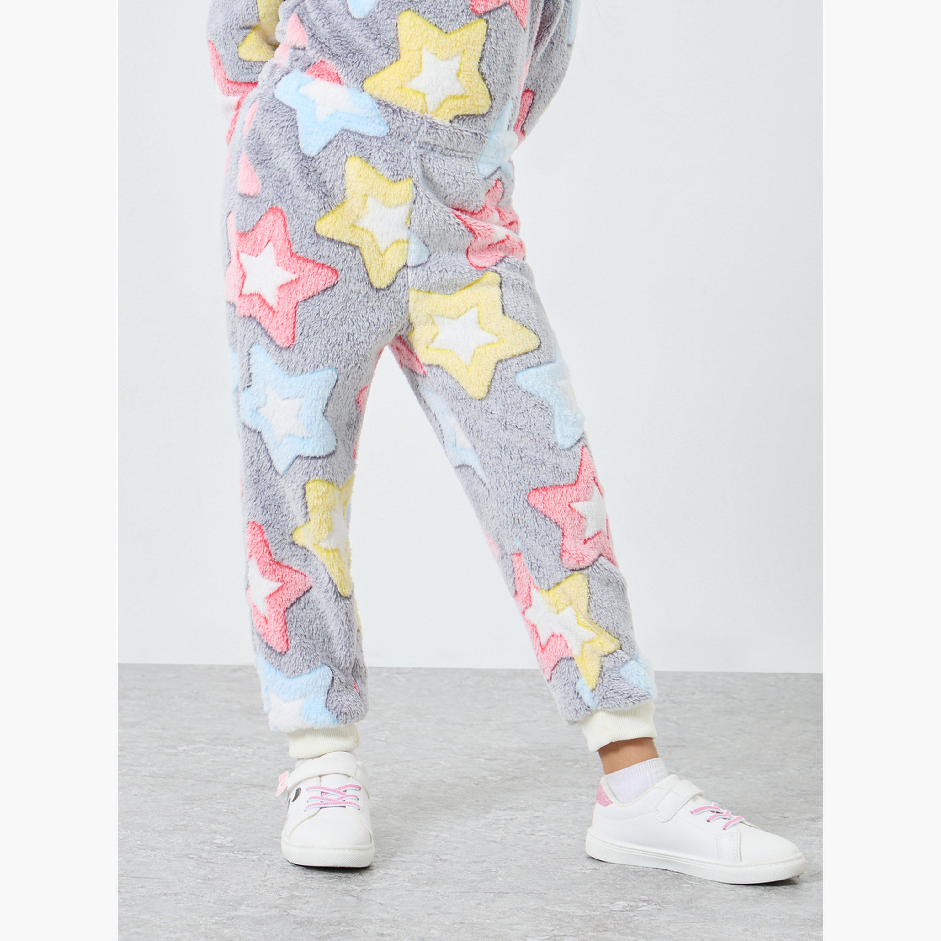 ستايلي - طقم سويت شيرت وبنطال رياضي من الفرو الصناعي بطبعة نجوم للبنات-girls-clothing-setsandcoords-image-5