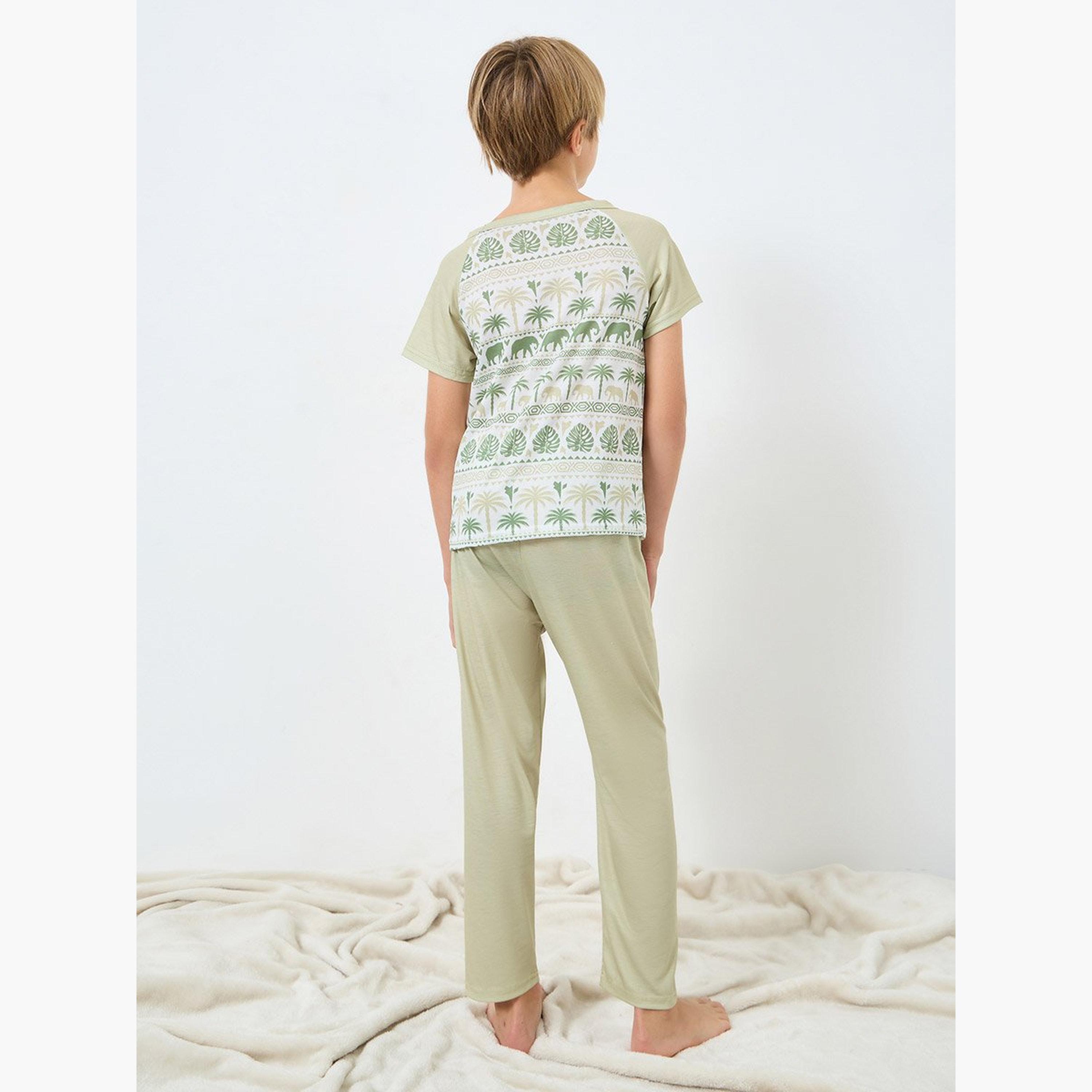 طقم بيجاما من بنطال وتيشيرت بطبعة فيل-boys-clothing-nightwear-image-4