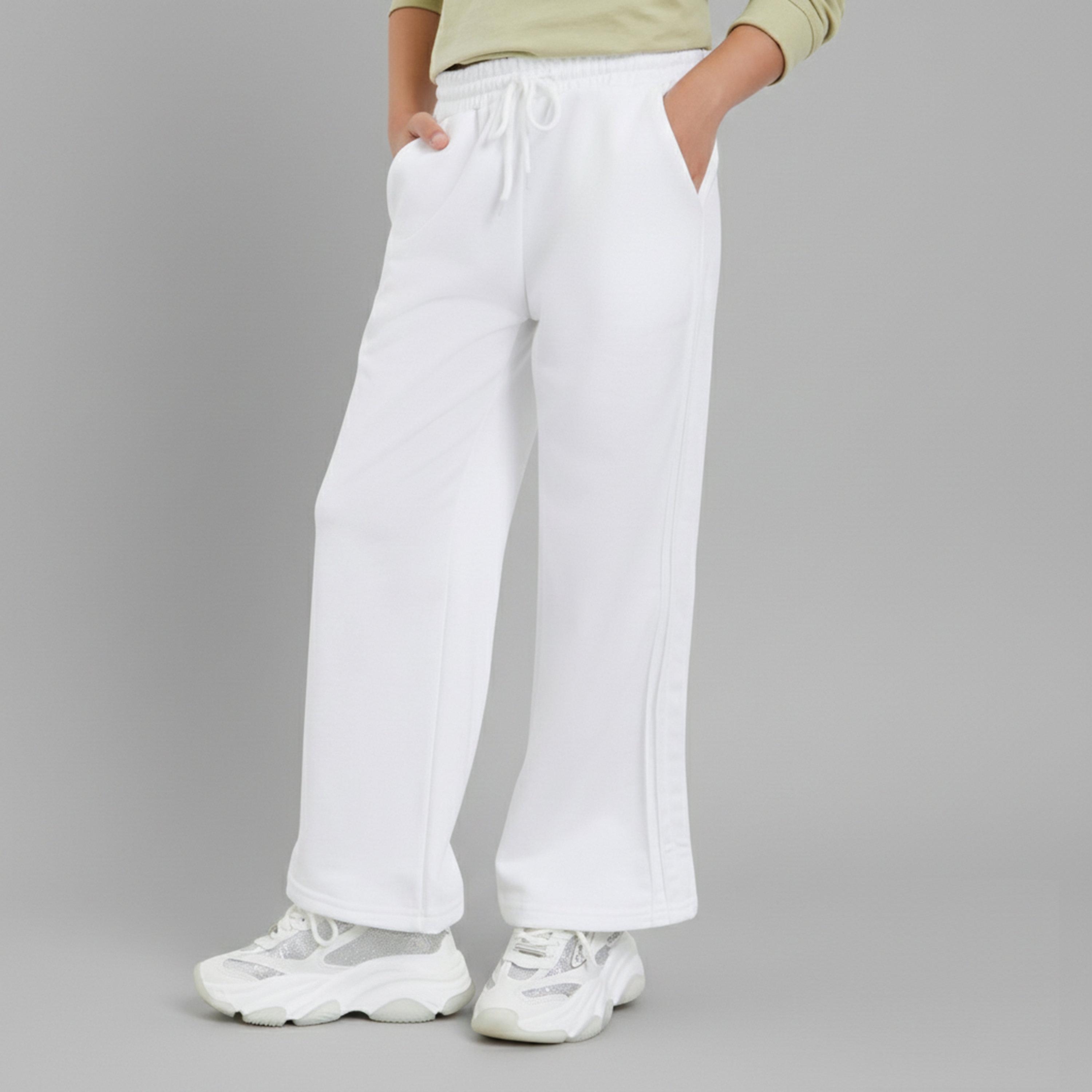 Styli Girls Teens Off White Solid Wide Leg Pants with Side Pintucks-girls-clothing-bottoms-trousers-image-1