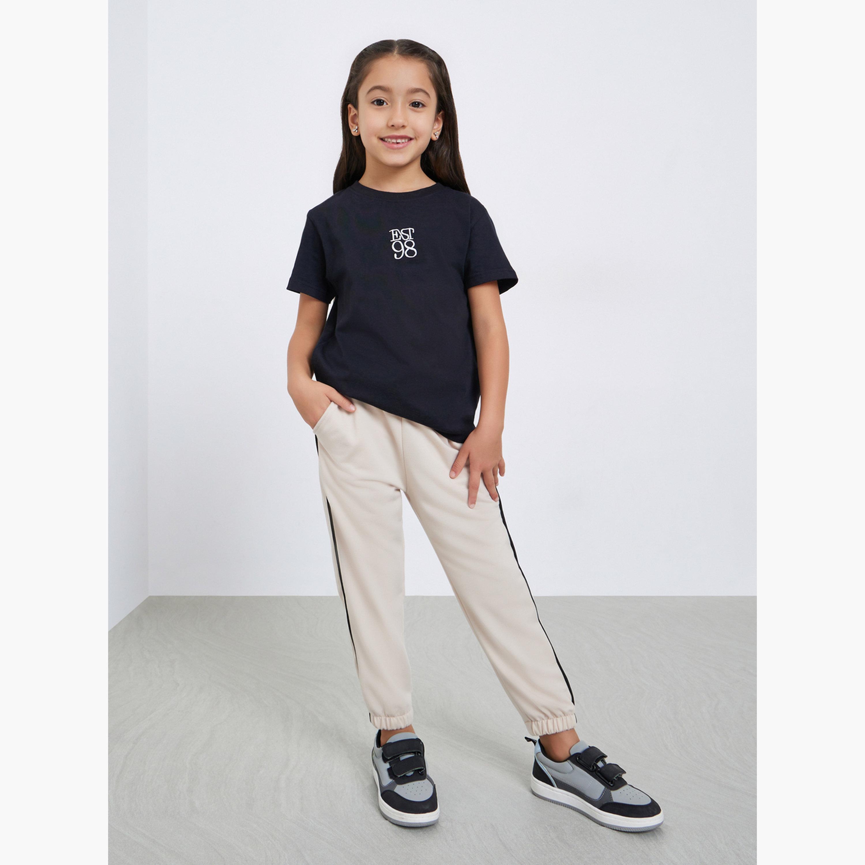 ستايلي - بنطال رياضي سادة باللون البيج مع رباط جانبي للبنات-girls-clothing-bottoms-joggersandtrackpants-image-2