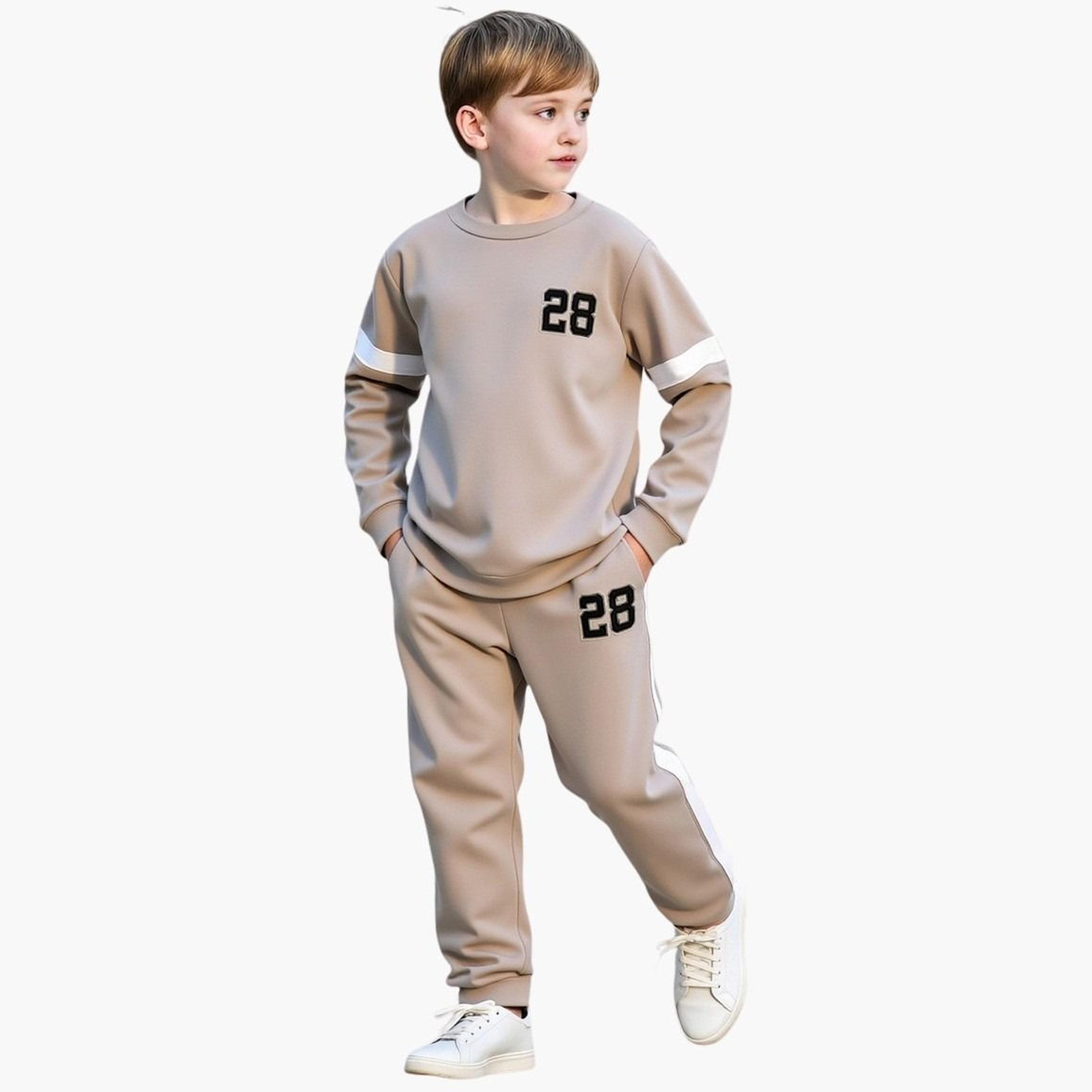 تيك تو - طقم سويت شيرت وبنطال رياضي بطبعة أرقام لون بيج للمراهقين-boys-clothing-setsandcoords-image-1