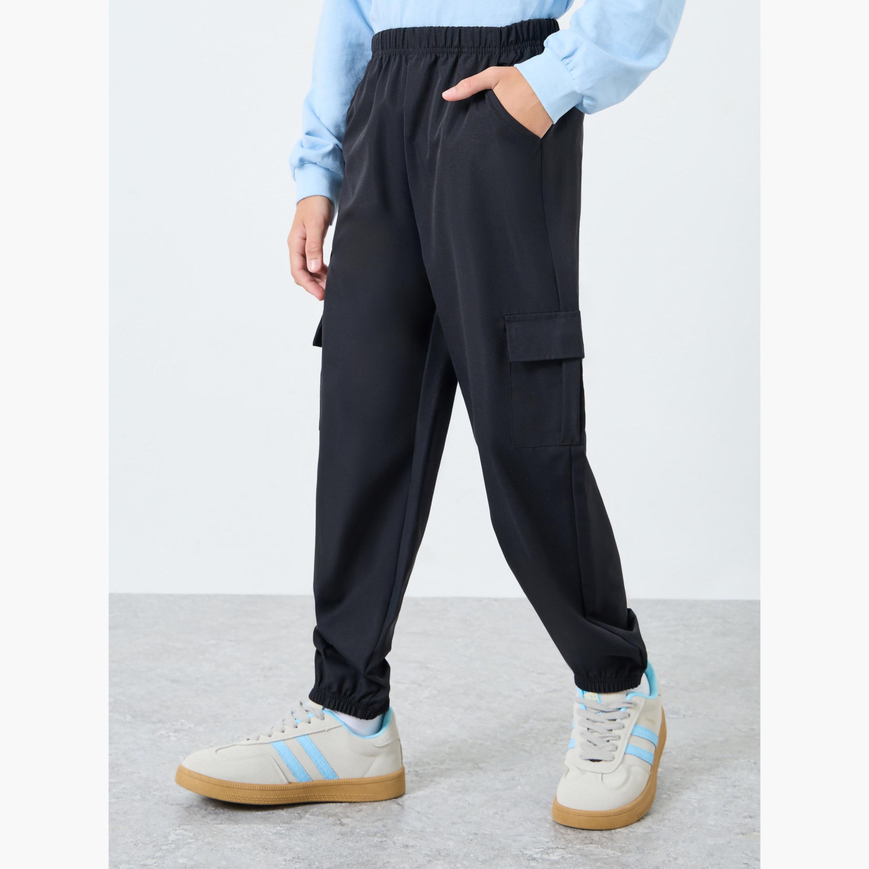 Styli Black Solid Cargo Joggers-boys-clothing-bottoms-joggersandtrackpants-image-1