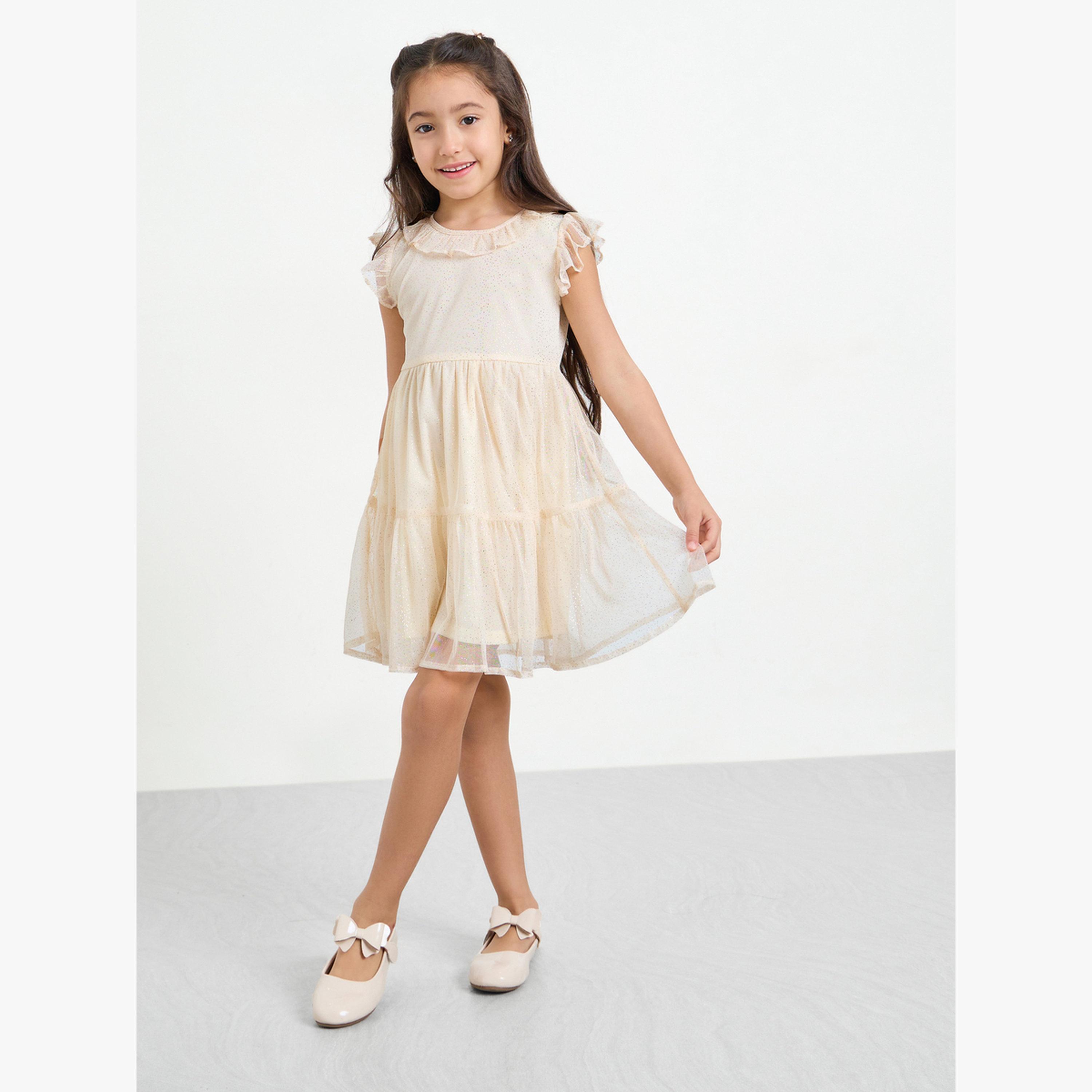 فستان قصير بقصة واسعة وتفاصيل كشكشة-girls-clothing-dressesandjumpsuits-image-1