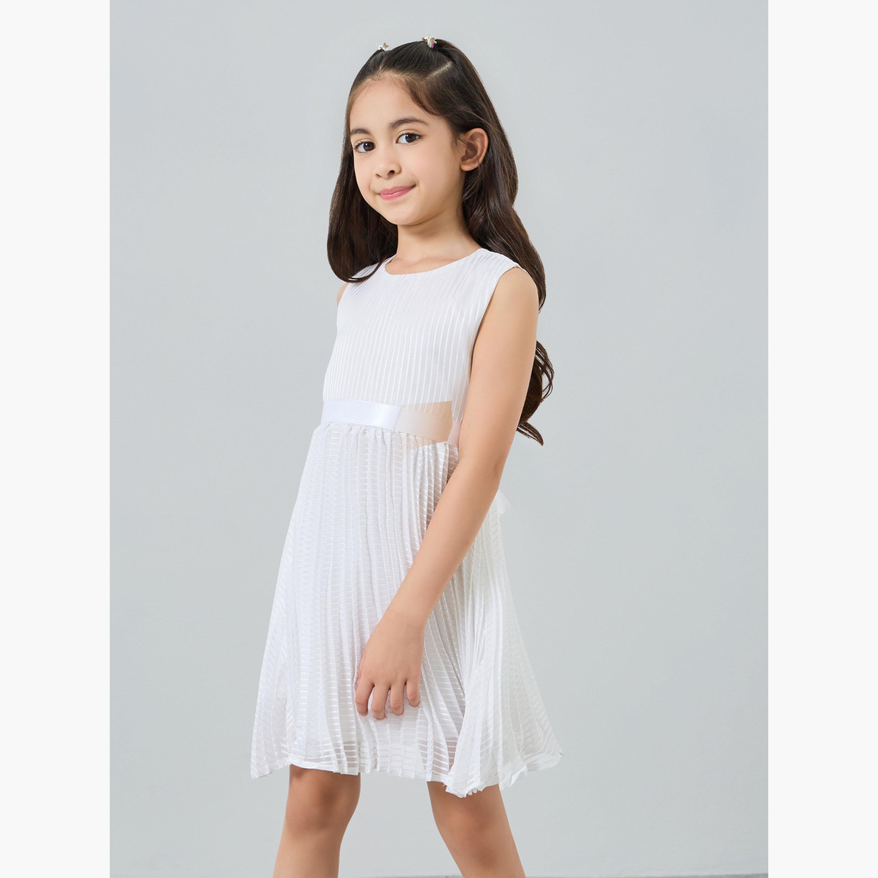 فستان بلا أكمام مزين بكسرات-girls-clothing-dressesandjumpsuits-image-2