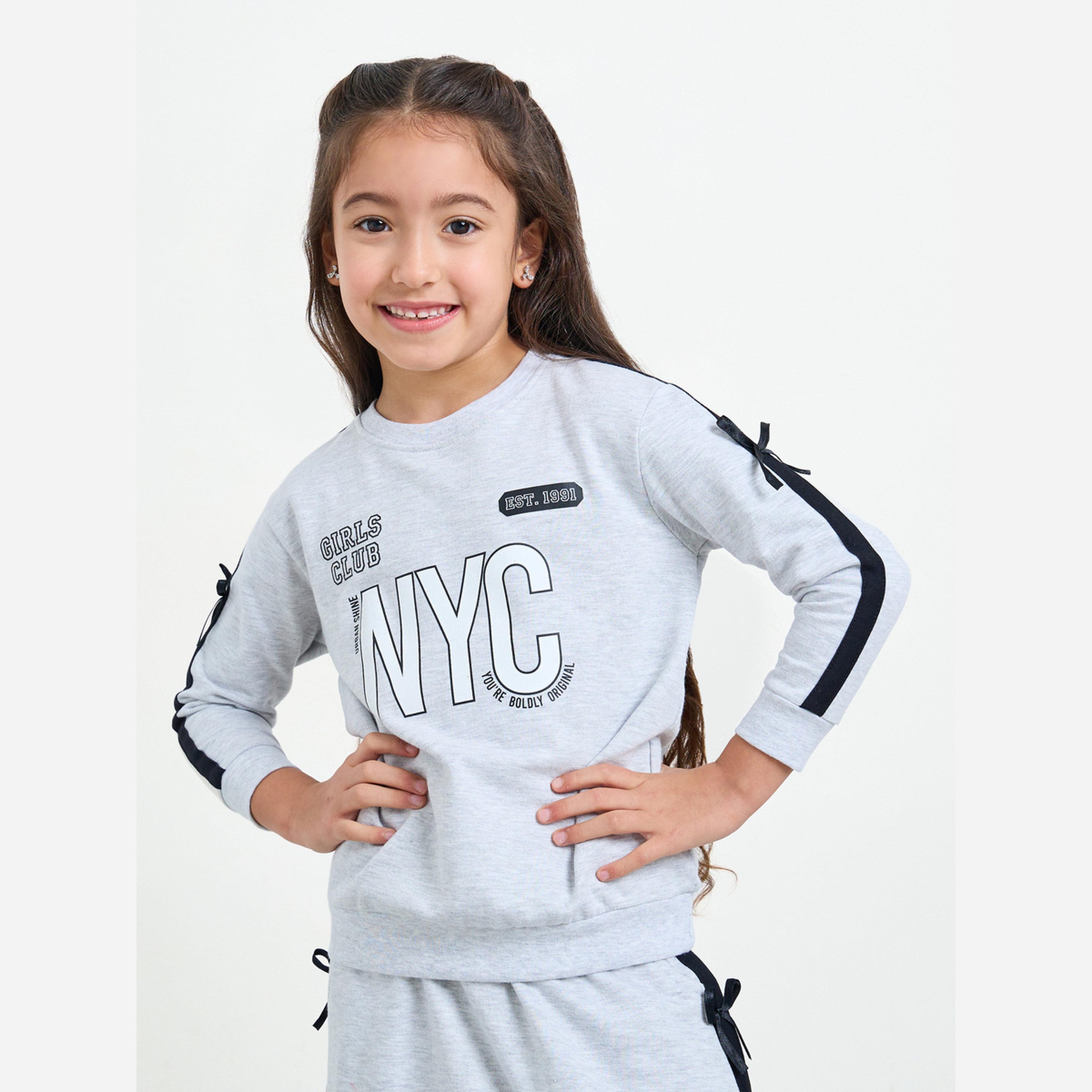 ستايلي - طقم سويت شيرت وتنورة لون رمادي للبنات-girls-clothing-setsandcoords-image-2