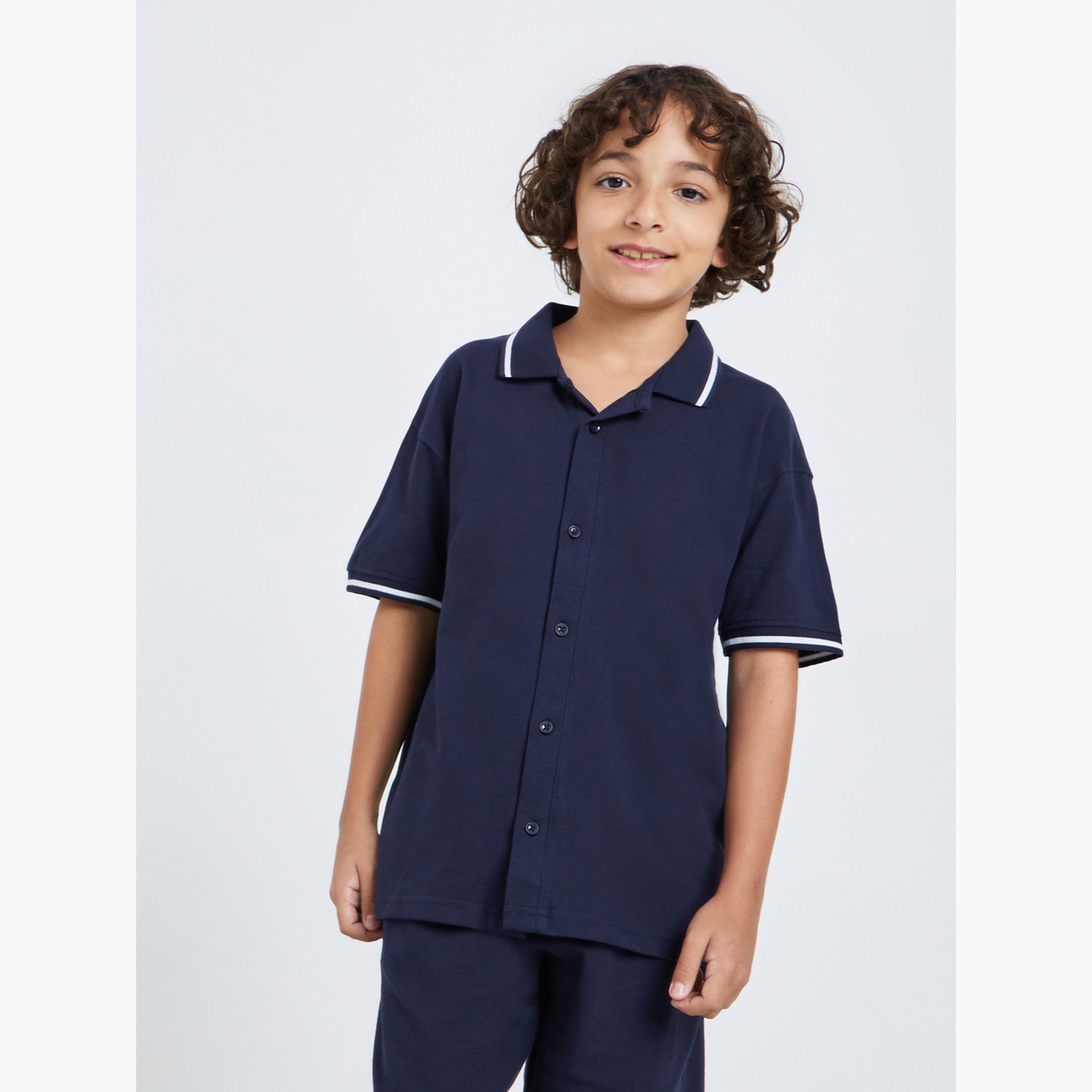 طقم قميص بتفاصيل محبوكة وشورت-boys-clothing-setsandcoords-image-2