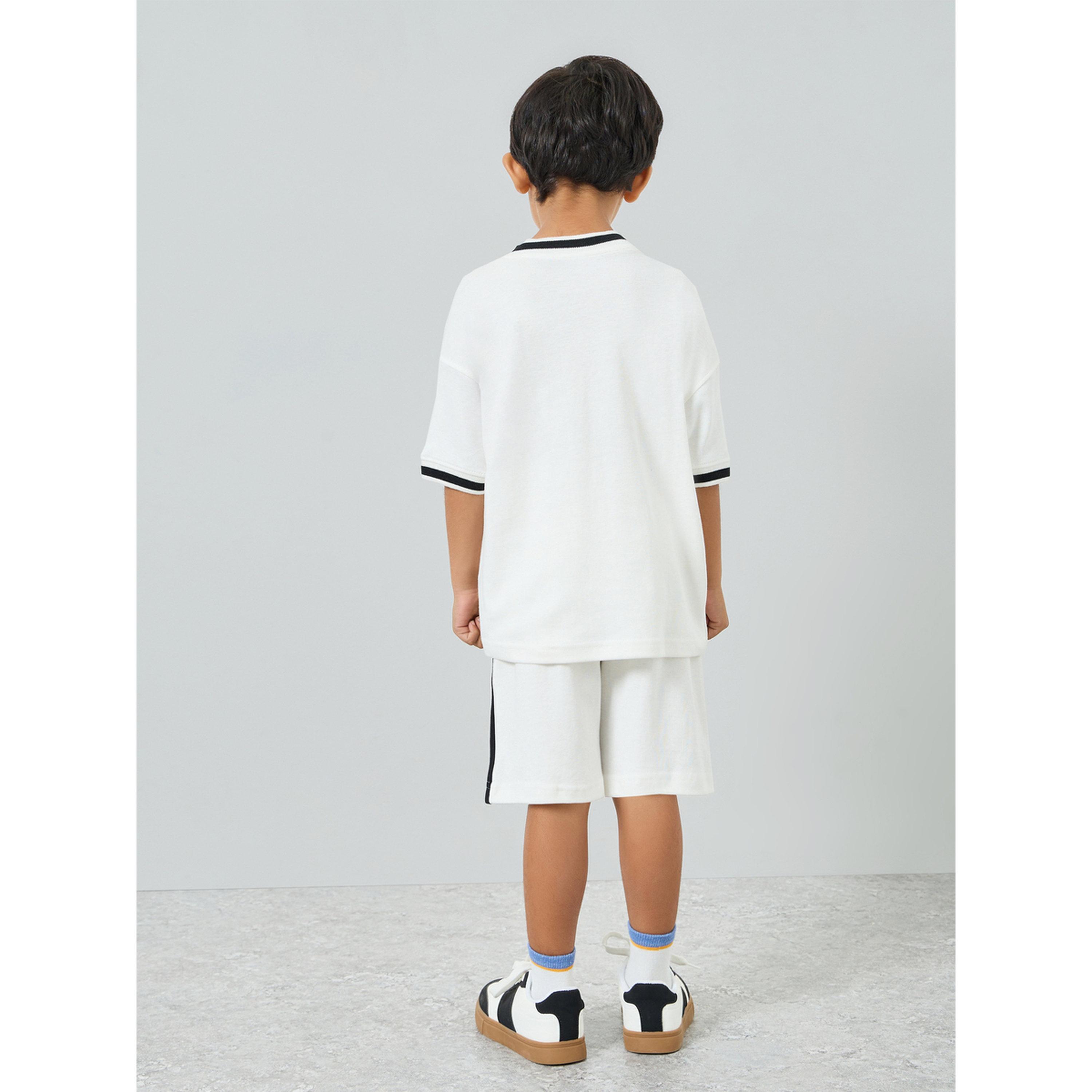مجموعة من تيشيرت قطن أوف وايت وشورت-boys-clothing-setsandcoords-image-5