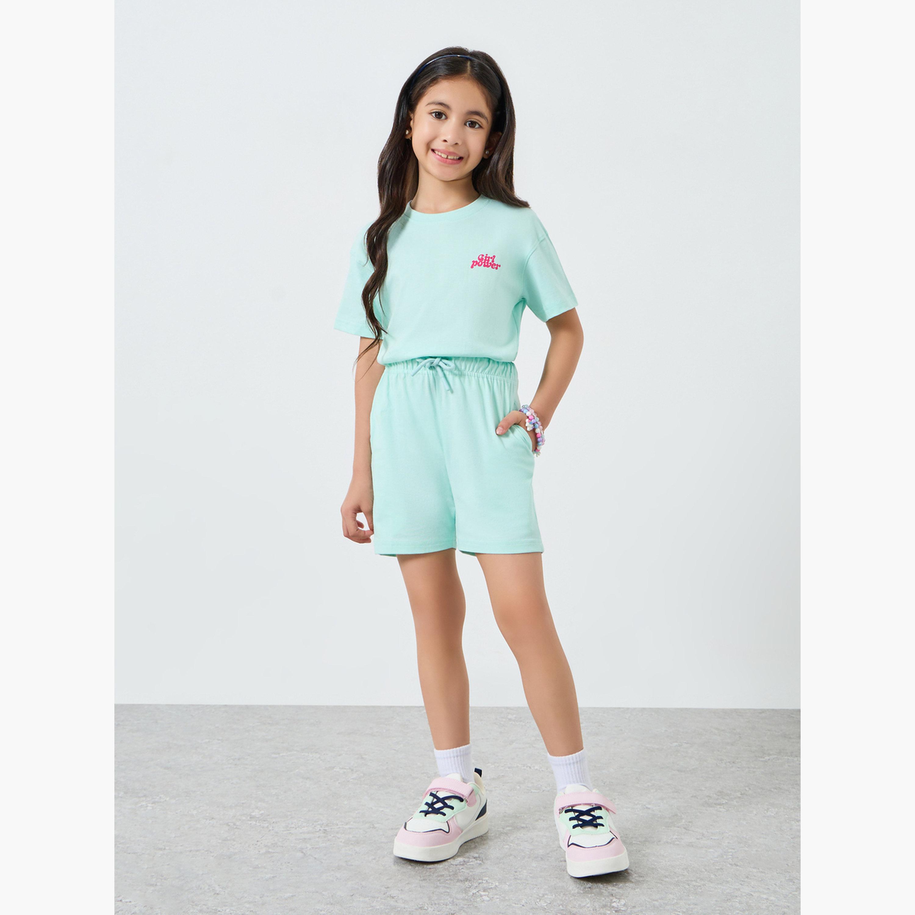 طقم شورت وتيشيرت بطبعة جرافيك للبنات-girls-clothing-setsandcoords-image-3