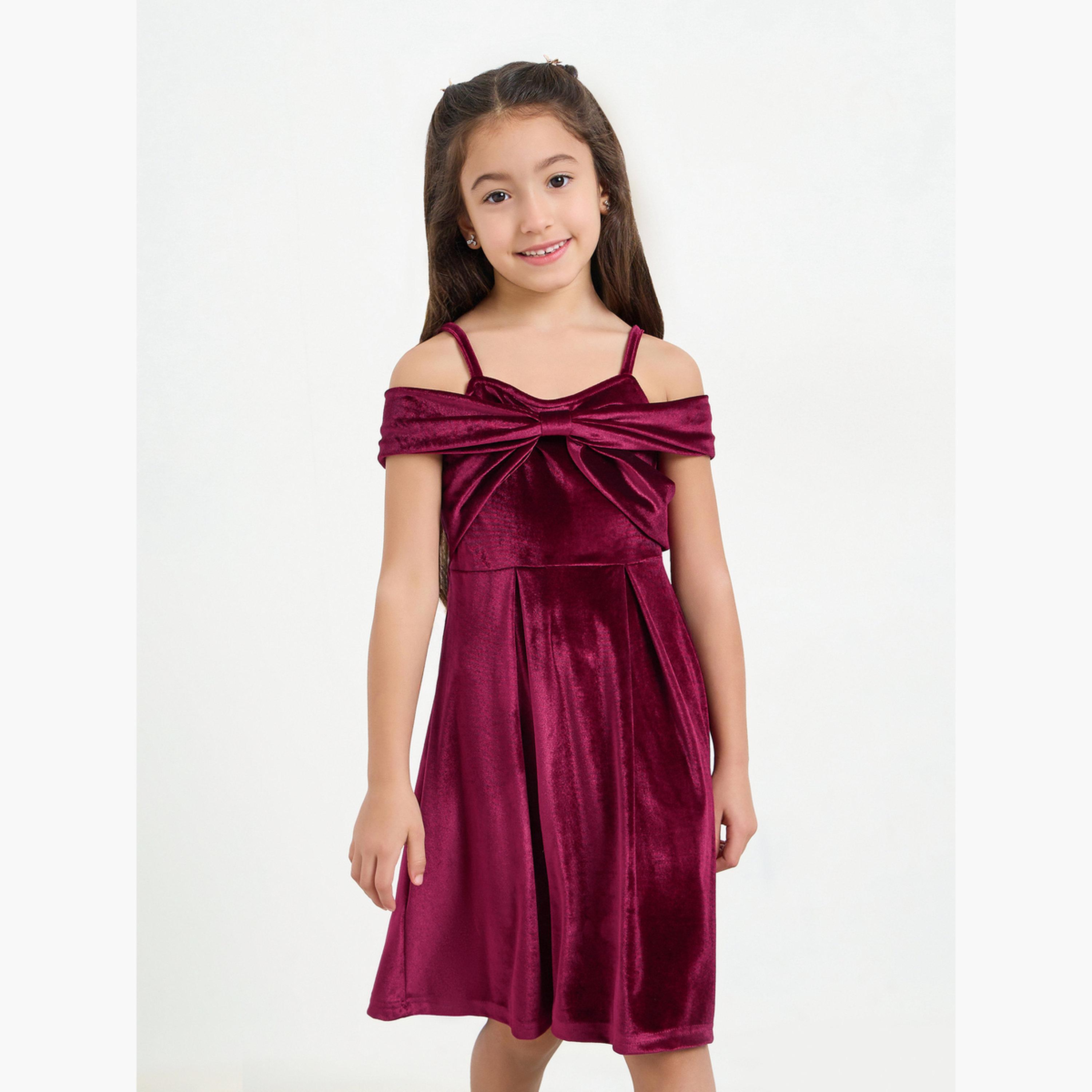 ستايلي - فستان بناتي مخمل بأكتاف مكشوفة لون برغندي-girls-clothing-dressesandjumpsuits-image-2