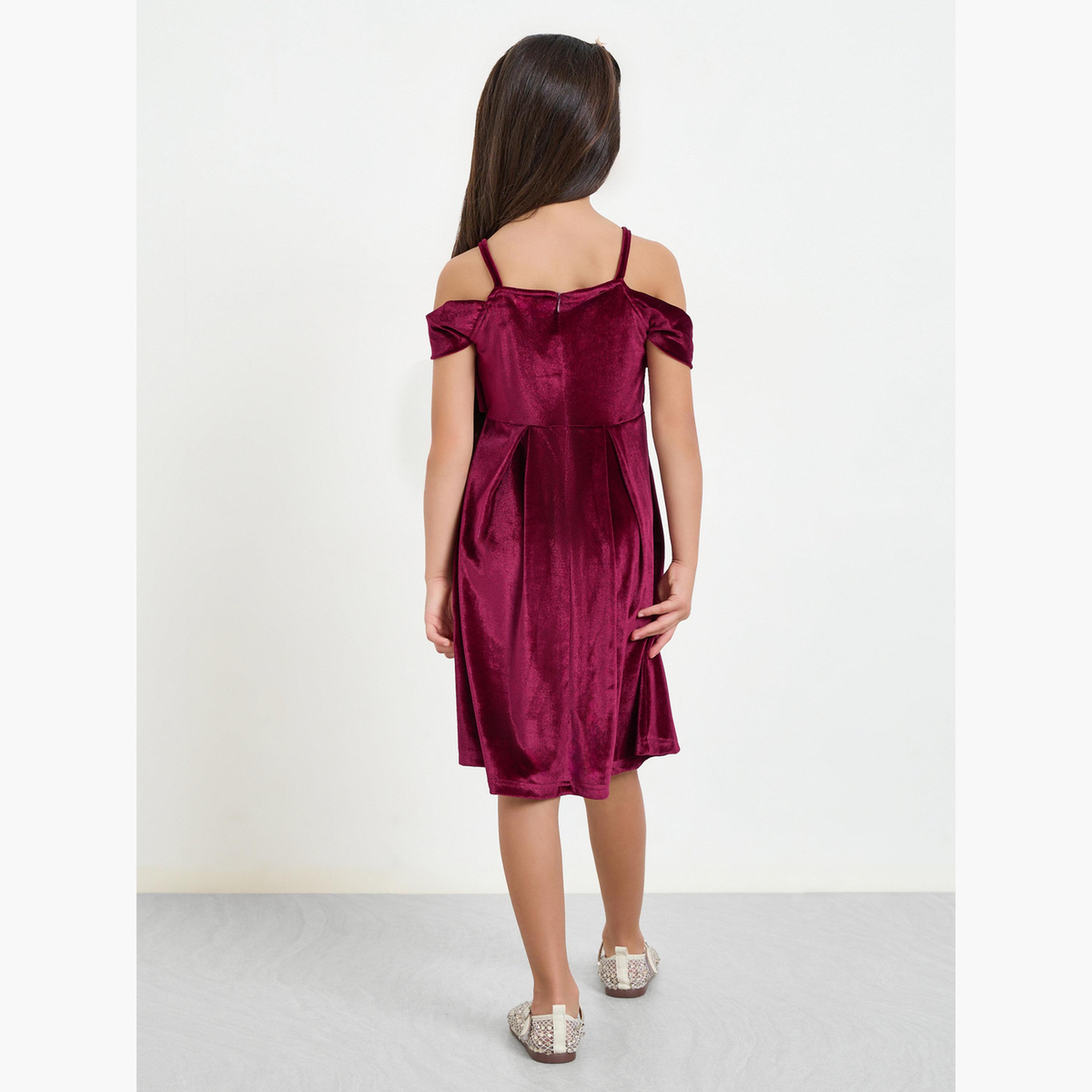 ستايلي - فستان بناتي مخمل بأكتاف مكشوفة لون برغندي-girls-clothing-dressesandjumpsuits-image-3