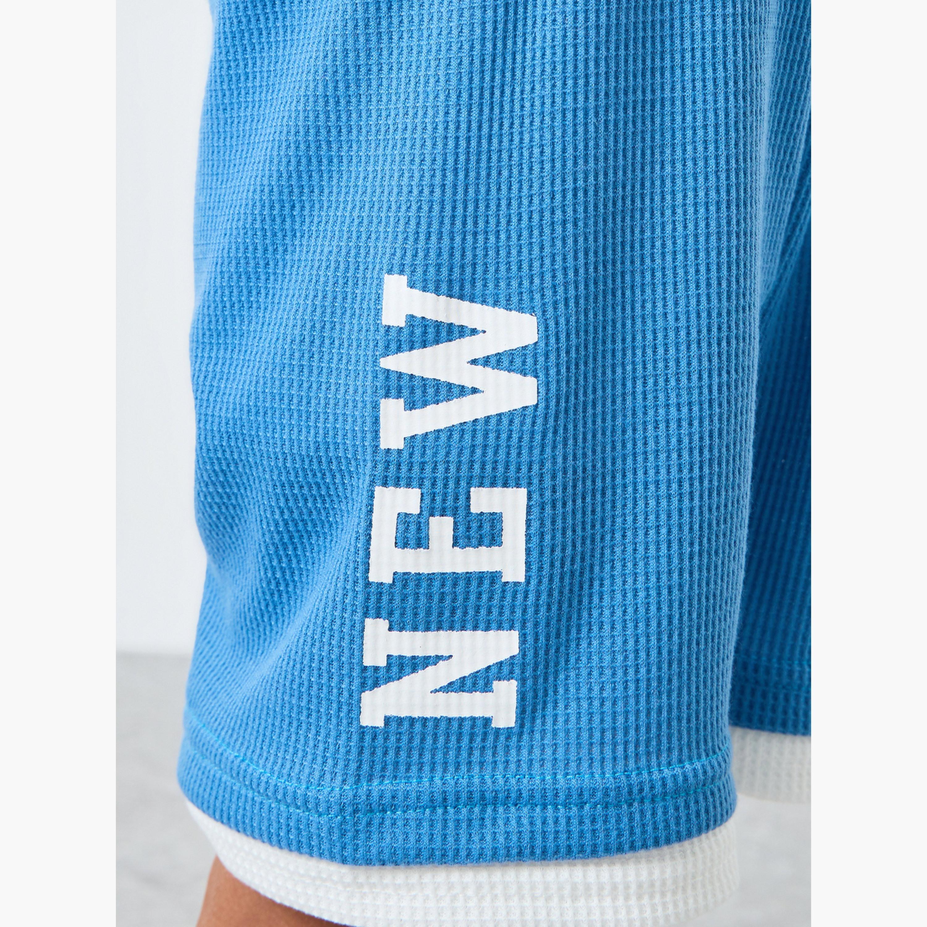 طقم تيشيرت بطبعة جرافيك وشورت-boys-clothing-setsandcoords-image-5