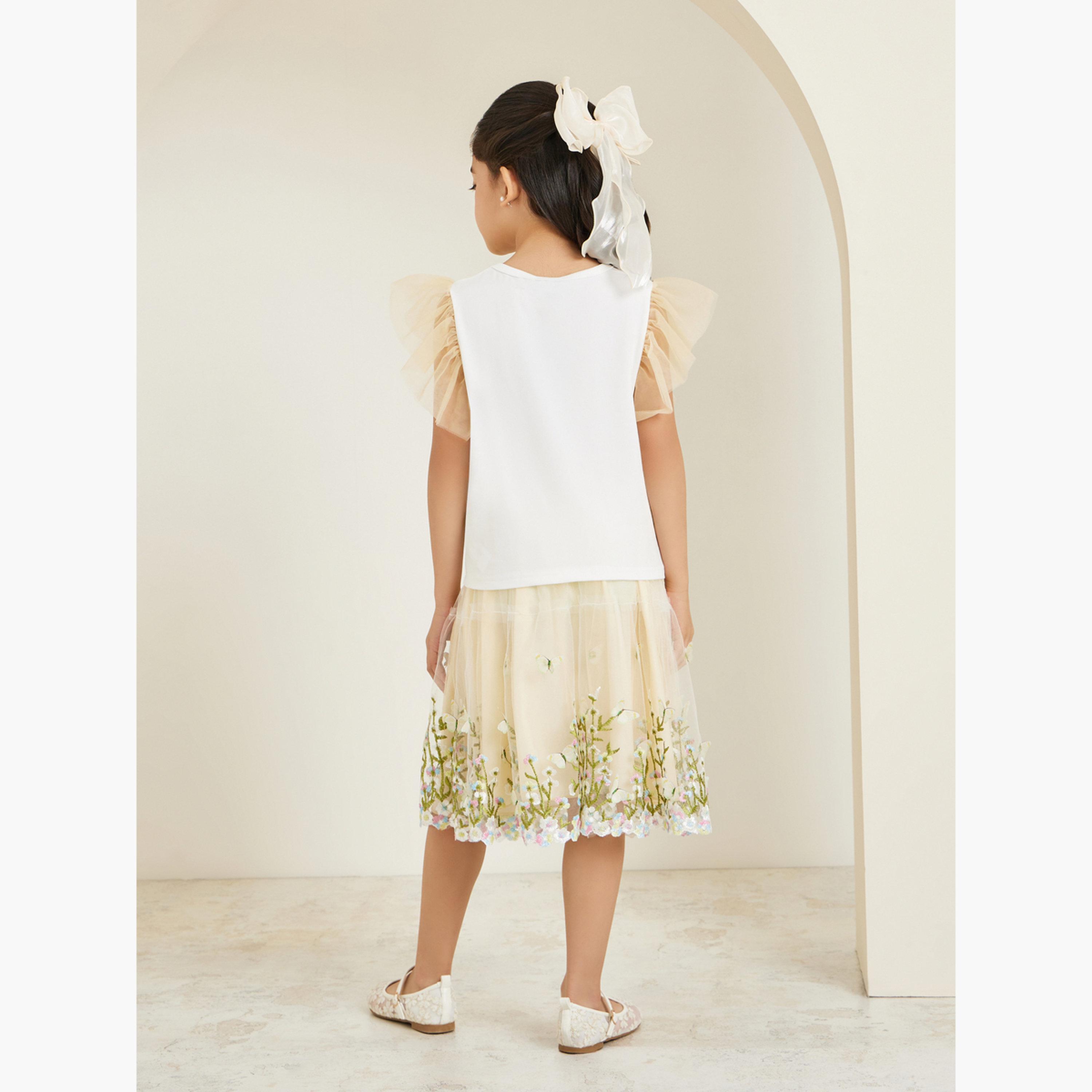 طقم تيشيرت مُطرّز وتنورة شبكية-girls-clothing-setsandcoords-image-4