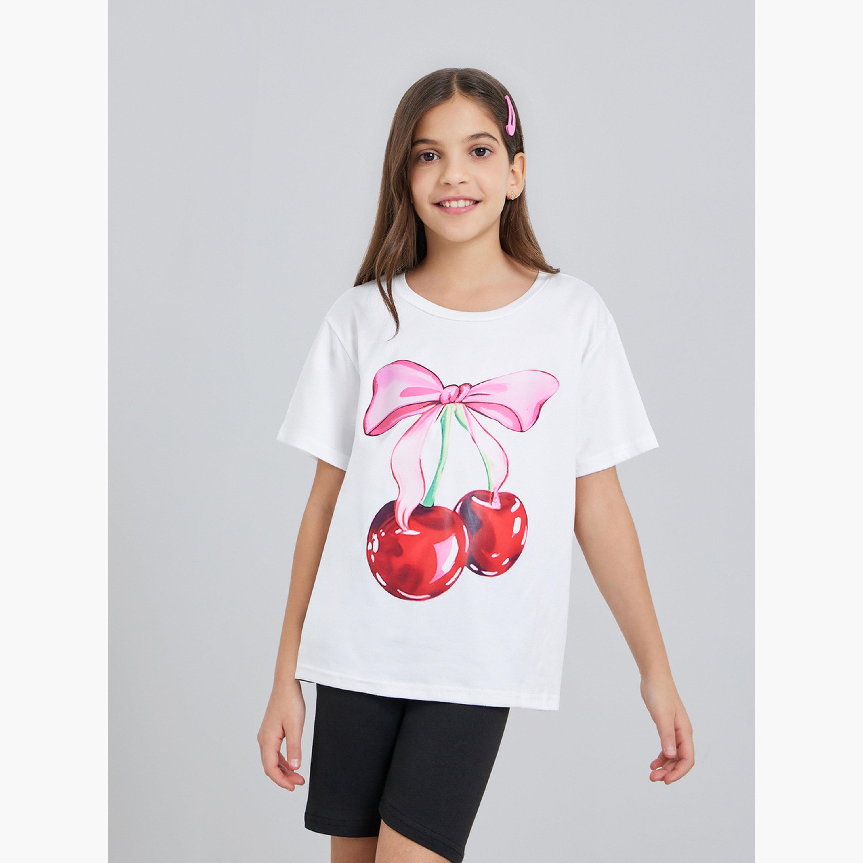مجموعة من تيشيرت وشورت بطبعة كرز-girls-clothing-setsandcoords-image-2