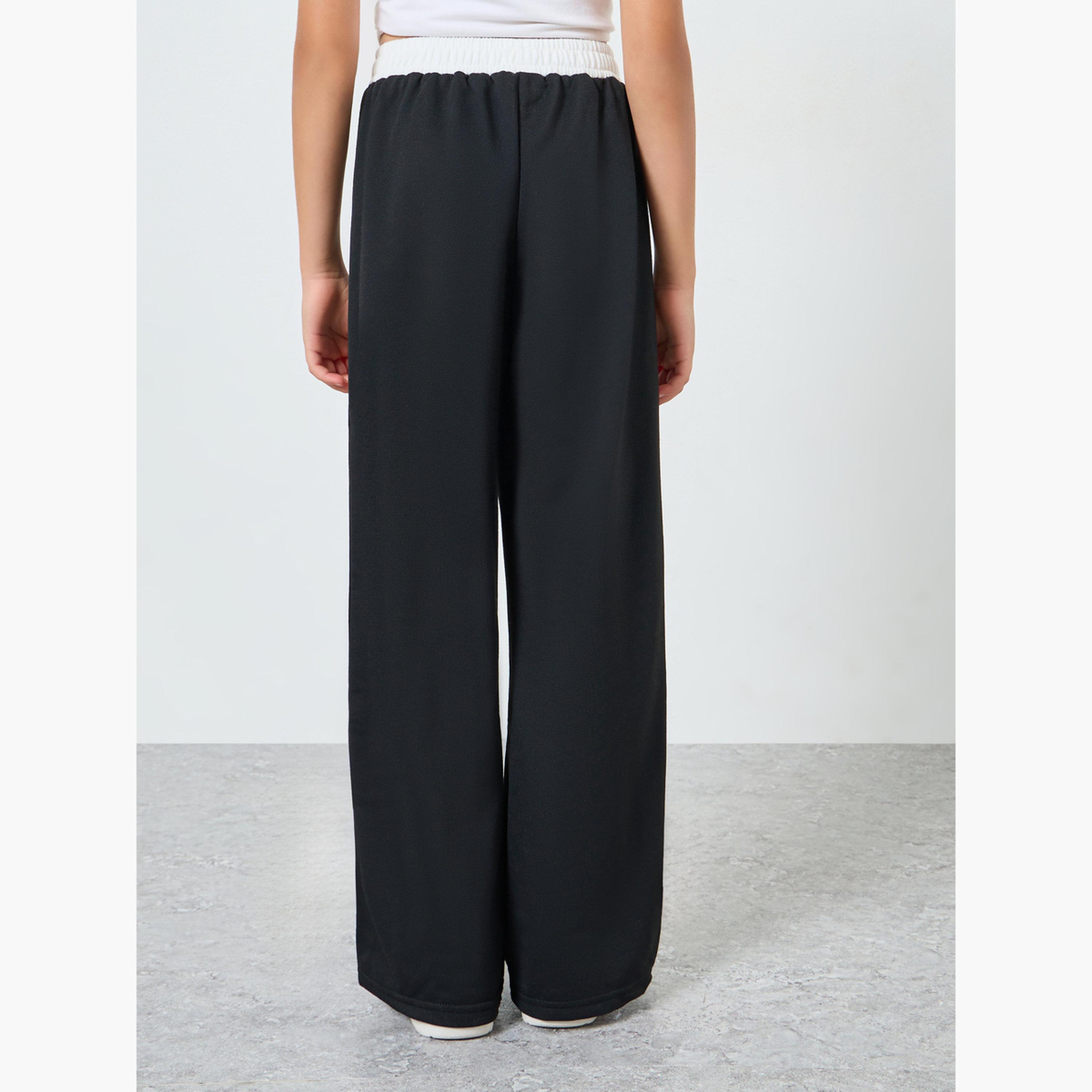 Styli Teens Black Wide Leg Joggers-girls-clothing-bottoms-joggersandtrackpants-image-4