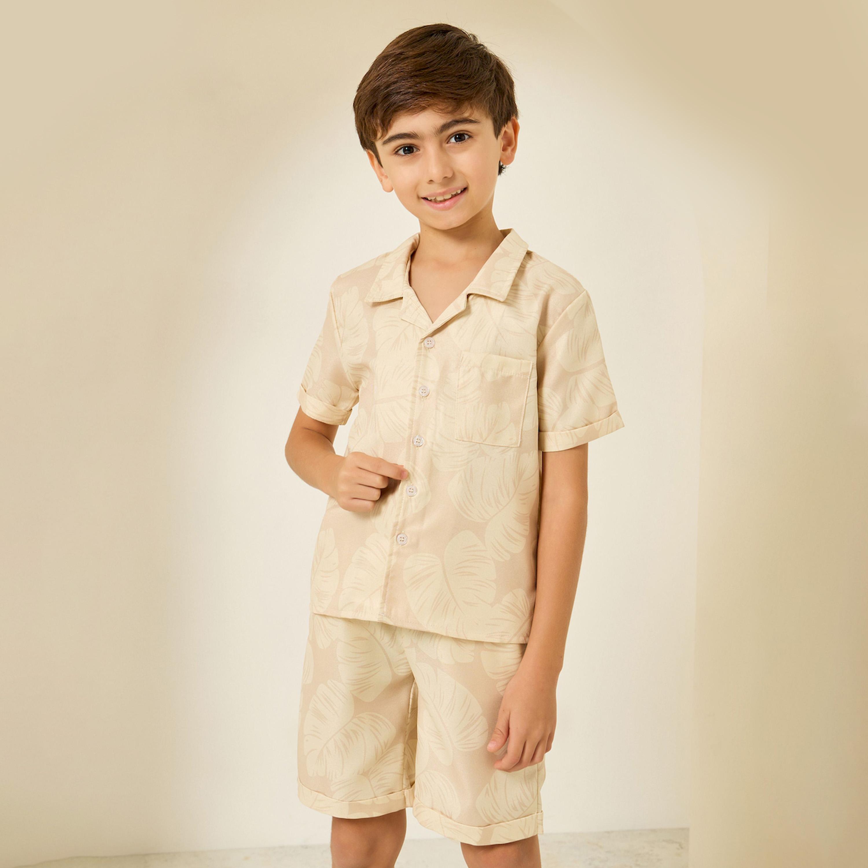 طقم بيج بطبعة استوائية من قميص وشورت للأولاد-boys-clothing-setsandcoords-image-1