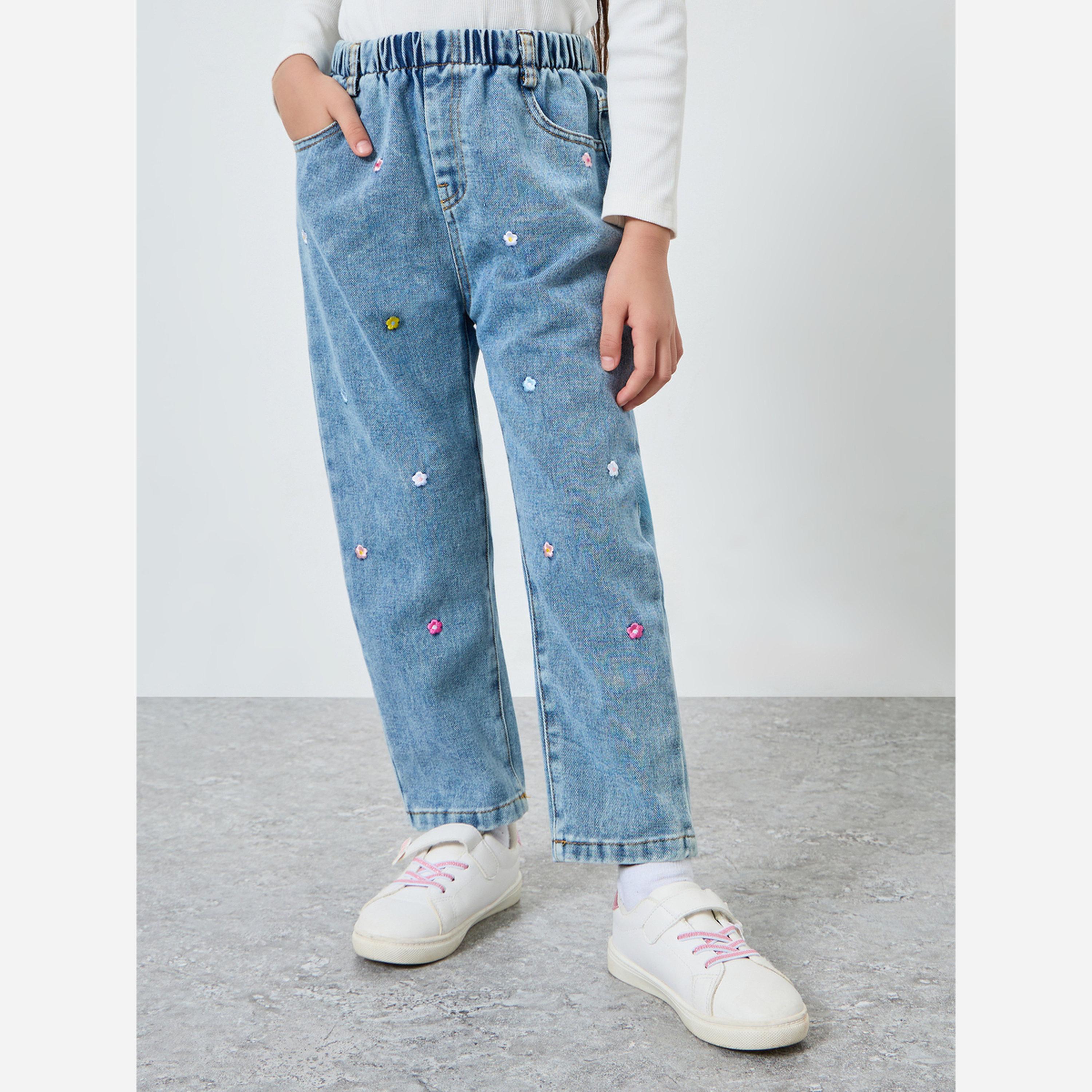 ستايلي - بنطال جينز مطرز لون أزرق الفاتح للبنات-girls-clothing-bottoms-jeansandjeggings-image-1