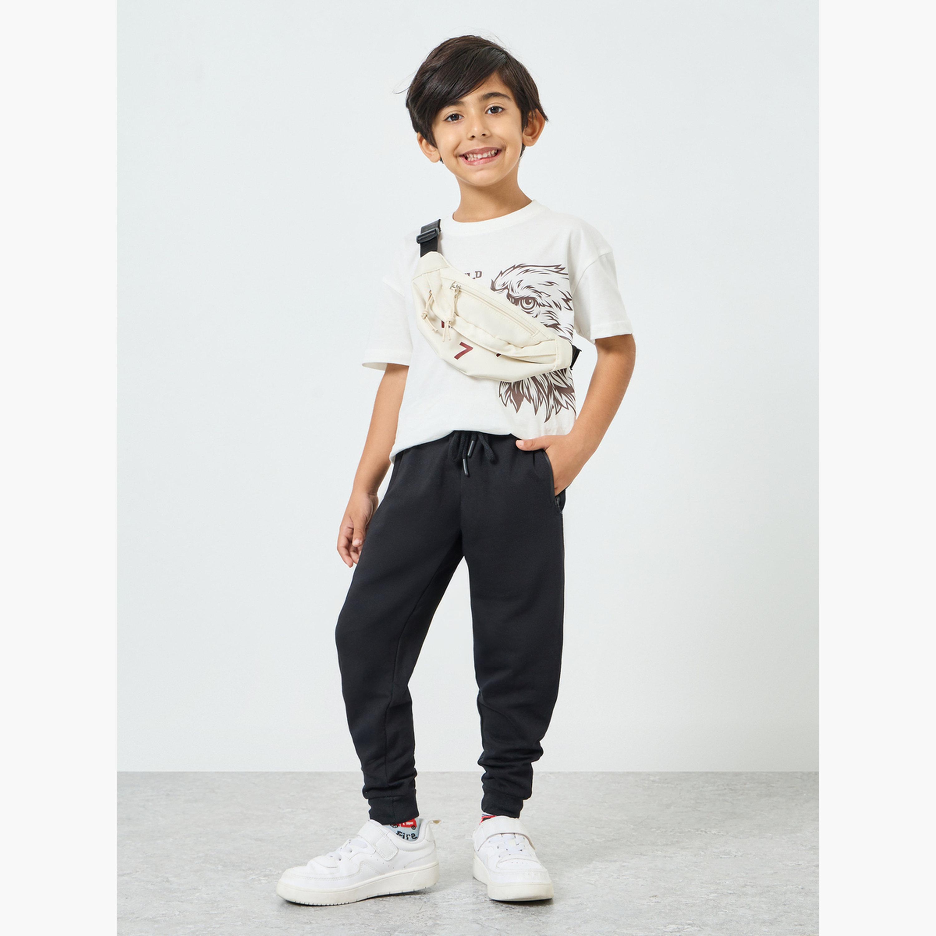 جوغر بحواف مطاطية وجيب بسحاب-boys-clothing-schoolwear-bottoms-joggers-image-2