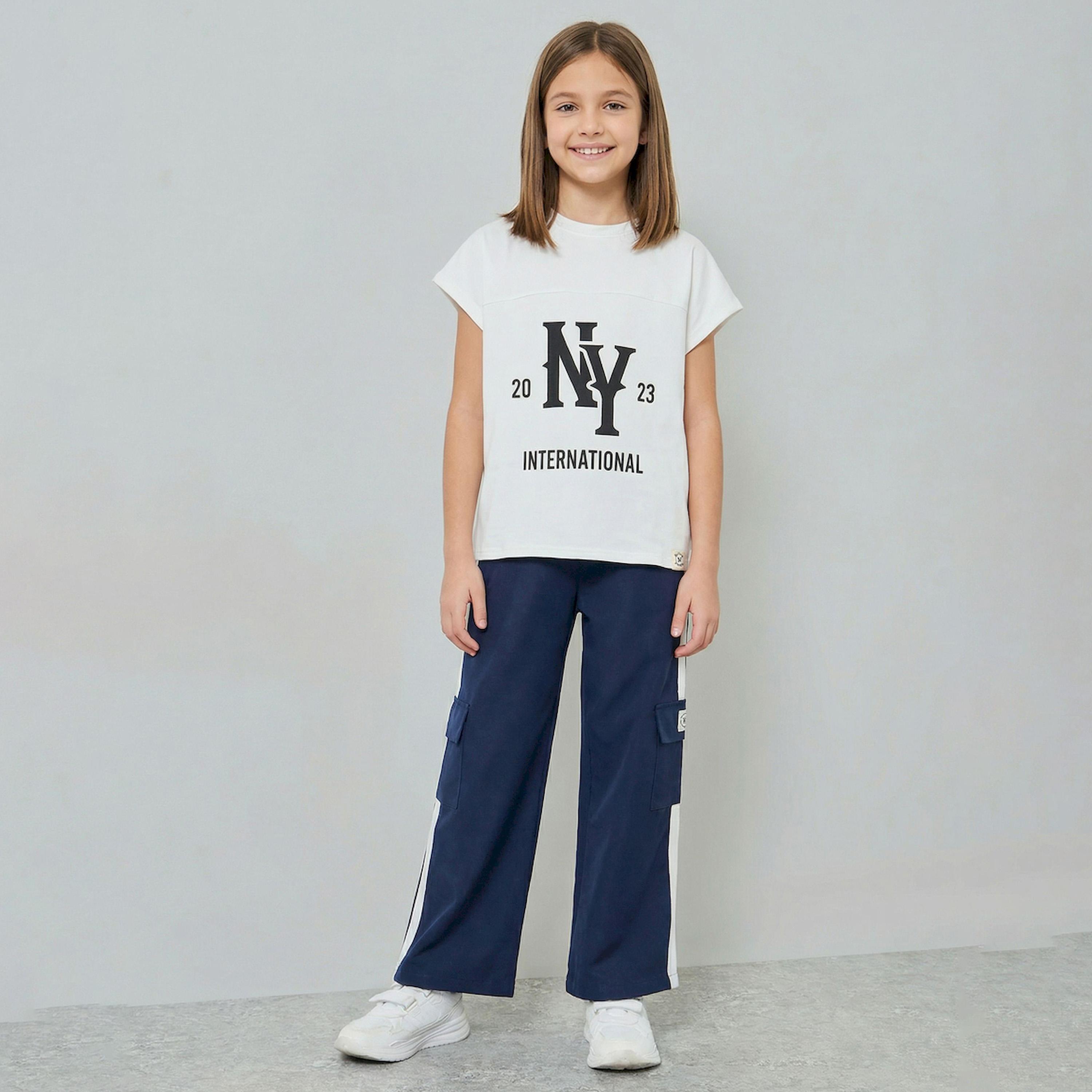 Styli Kids Graphic Print T-Shirt and Cargo Trousers Set-girls-clothing-setsandcoords-image-1