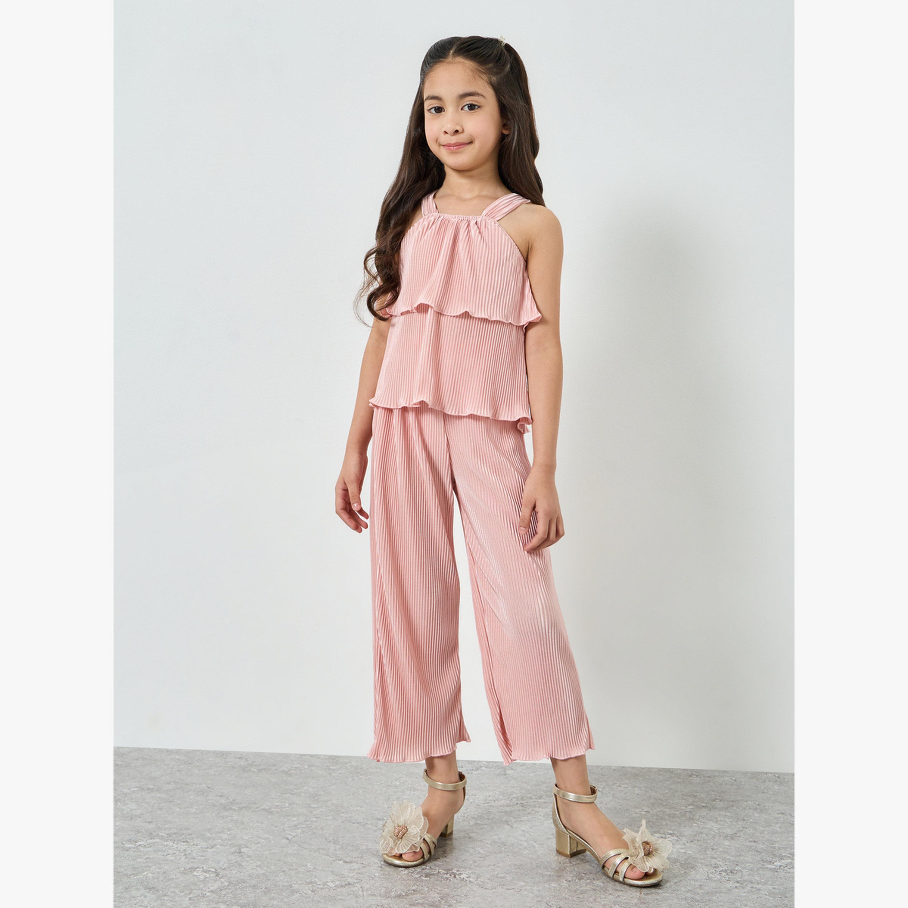 مجموعة من بنطال وبلوزة بحمالات وكسرات-girls-clothing-setsandcoords-image-1