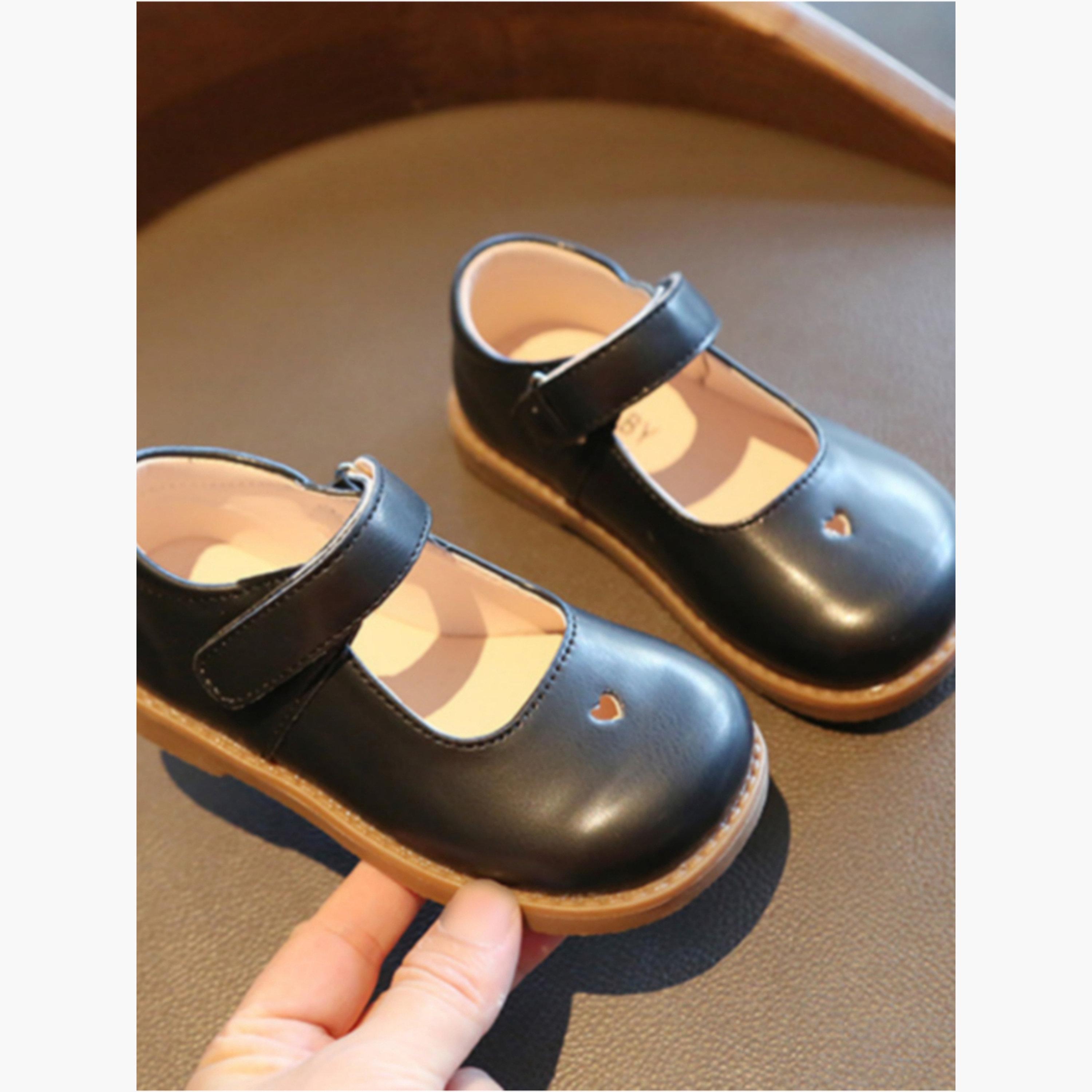 Take Two Girls Black Solid Mary Jane Shoes-girls-shoes-ballerinas-image-2