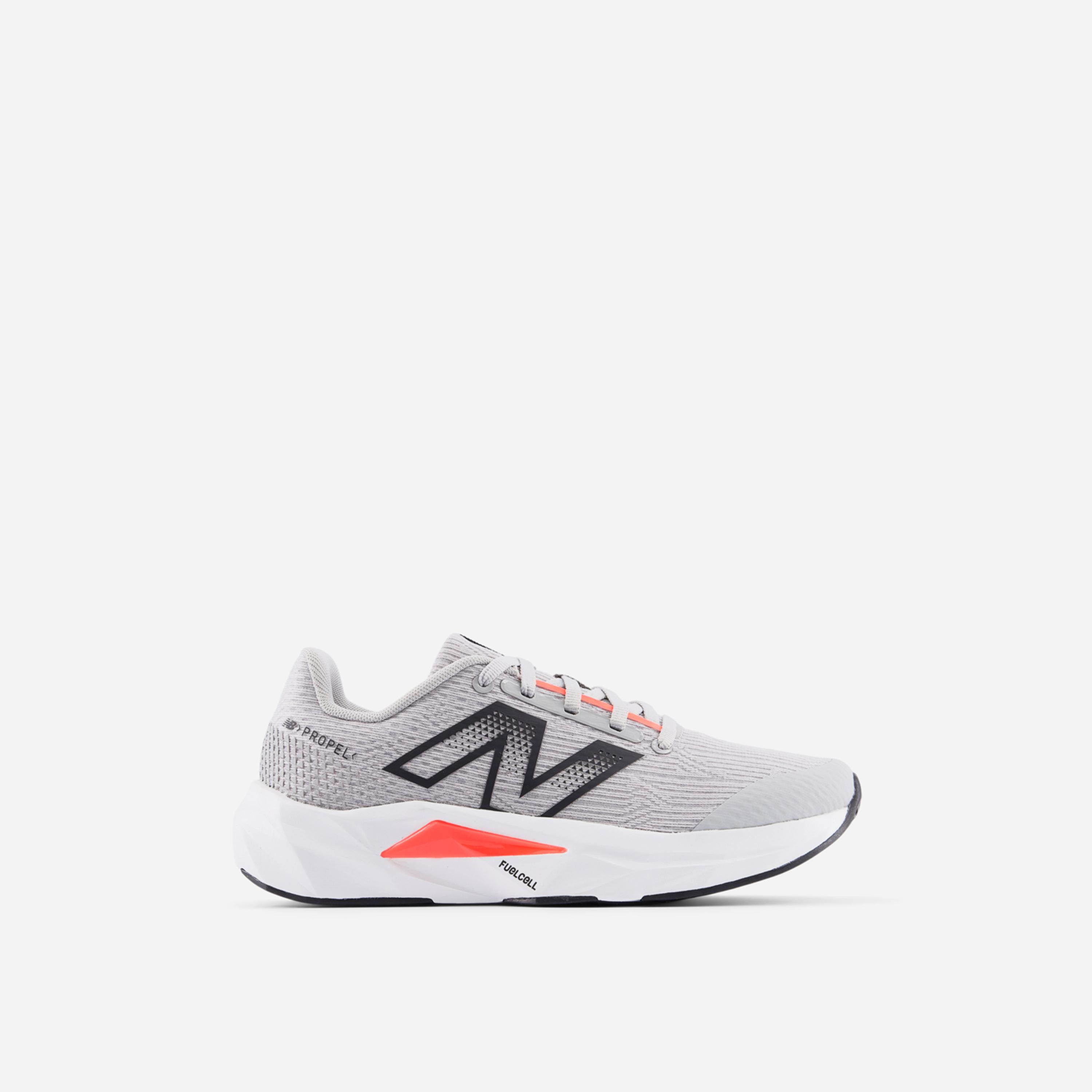 New Balance FuelCell Propel Sneakers-boys-shoes-sneakers-image-2