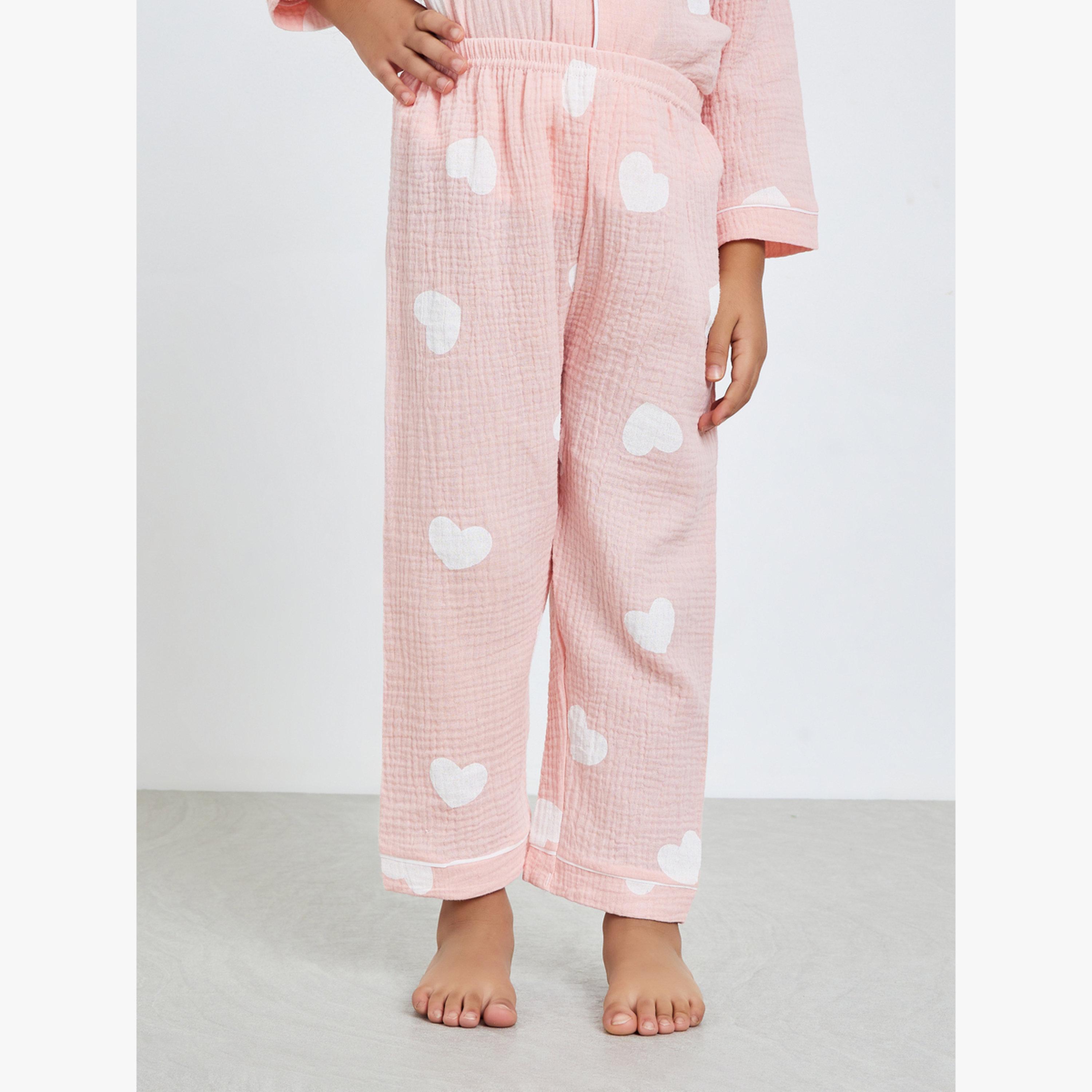مجموعة من بيجاما وقميص بطبعة قلوب-girls-clothing-nightwear-image-4