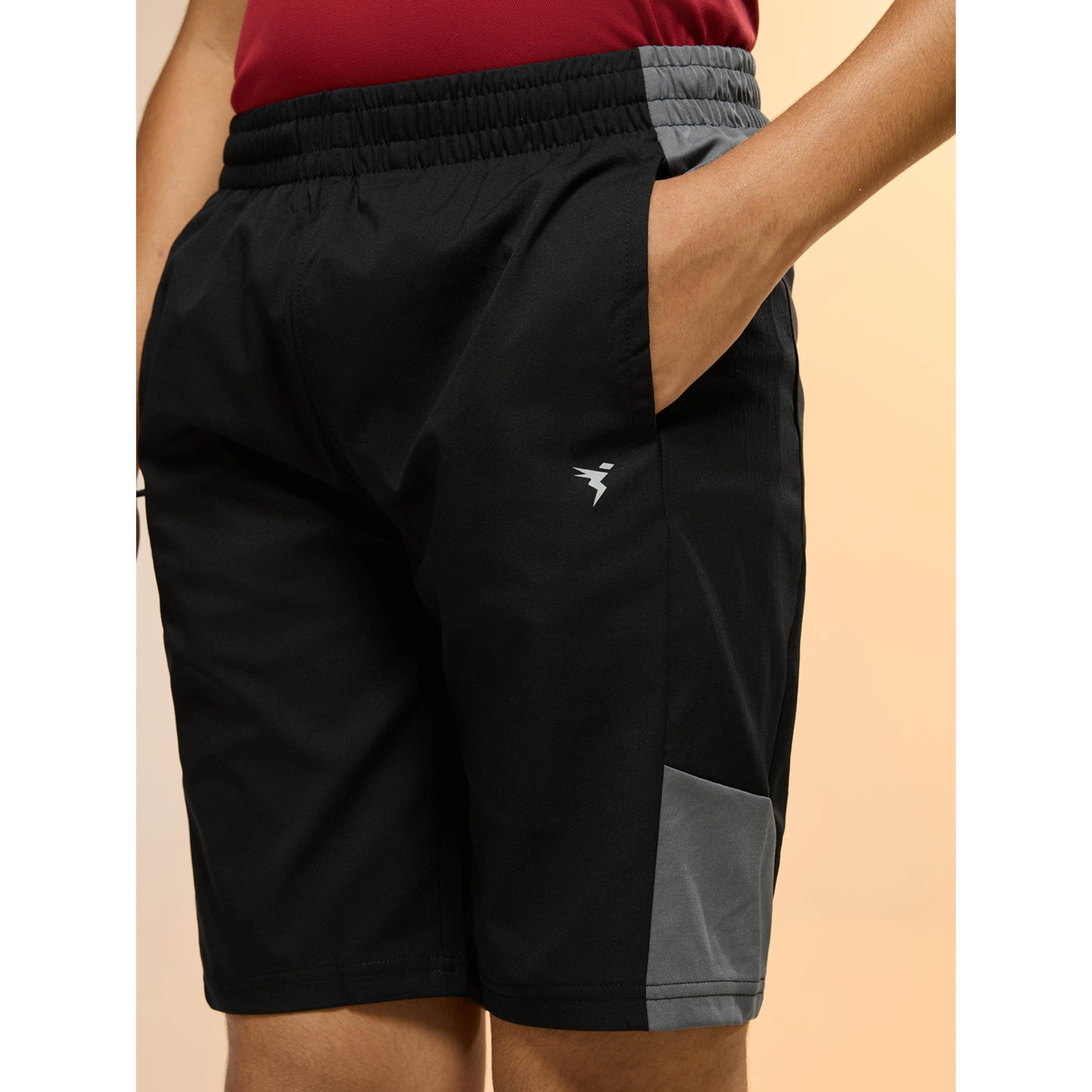 شورت رياضي للأولاد بقصة ضيقة-boys-clothing-bottoms-shorts-image-4