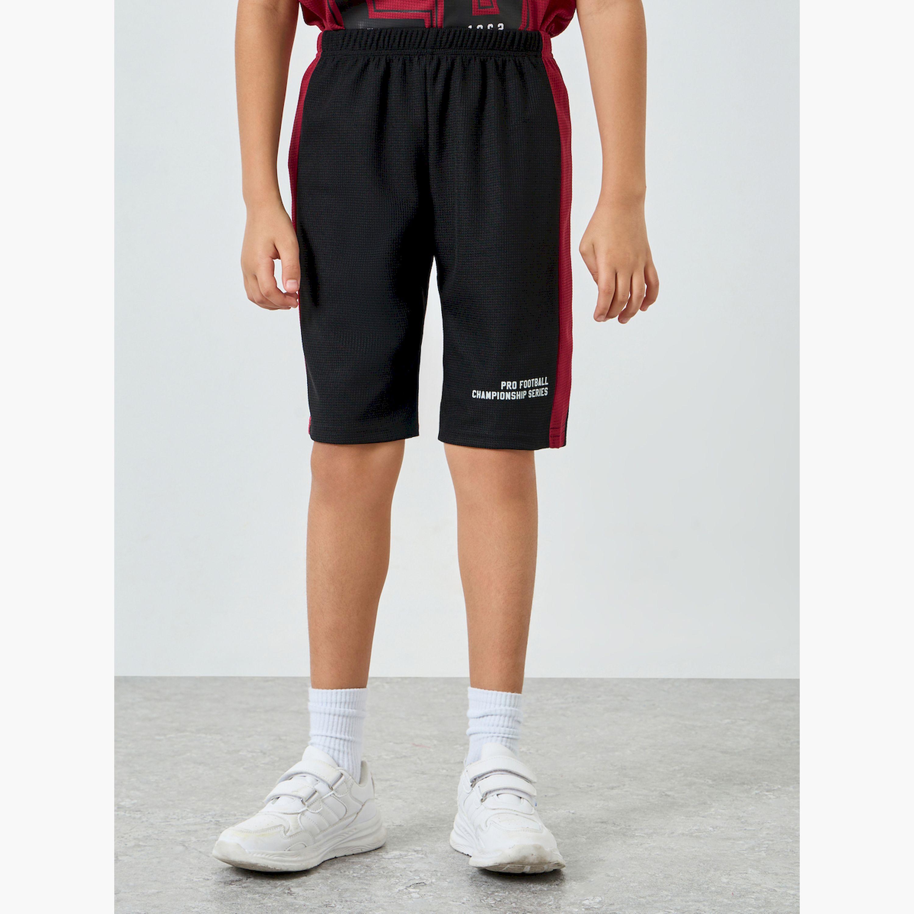 مجموعة من شورت وتيشيرت بطبعة كرة قدم للأولاد-boys-clothing-setsandcoords-image-4