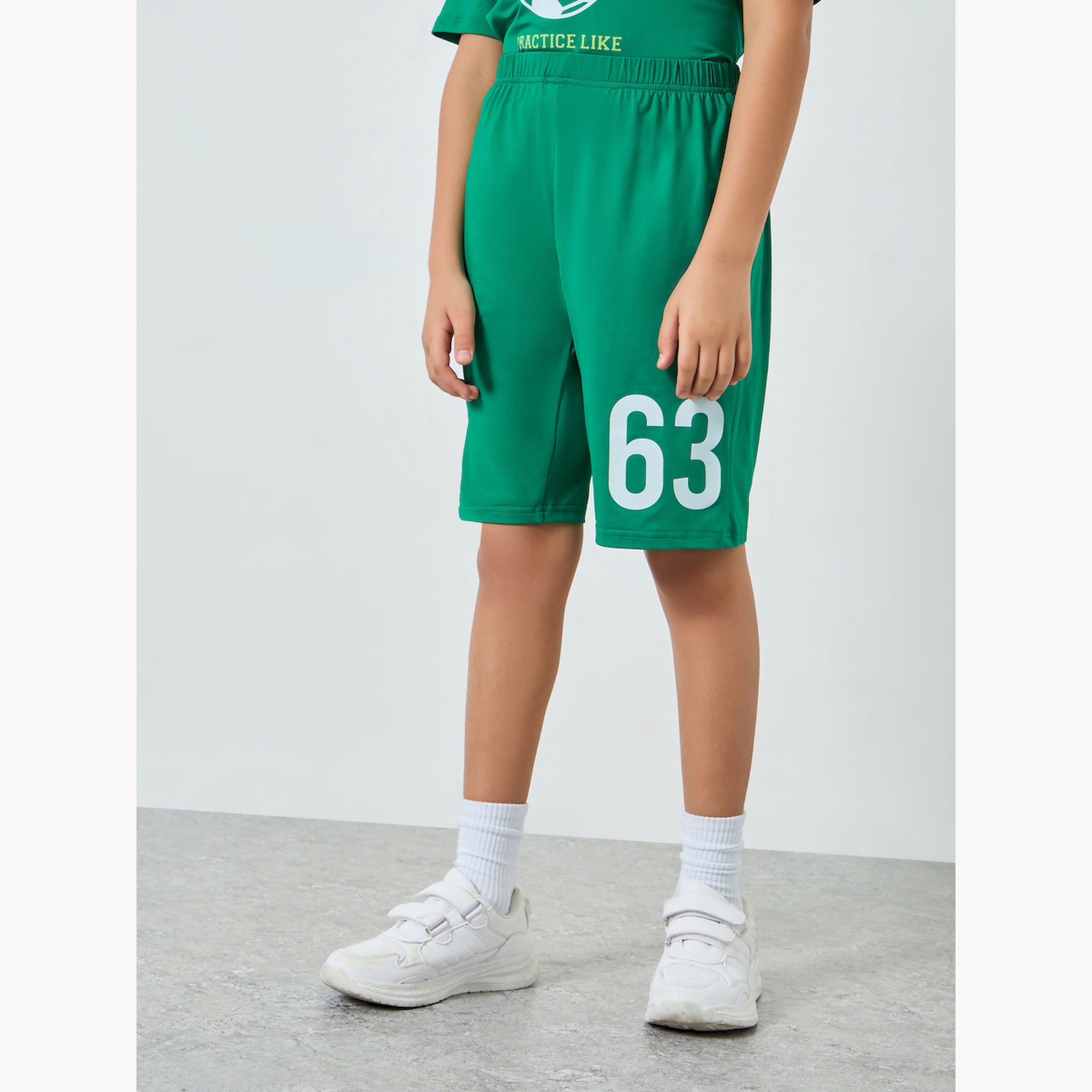 مجموعة من شورت وتيشيرت بطبعة كرة قدم للأولاد-boys-clothing-setsandcoords-image-4