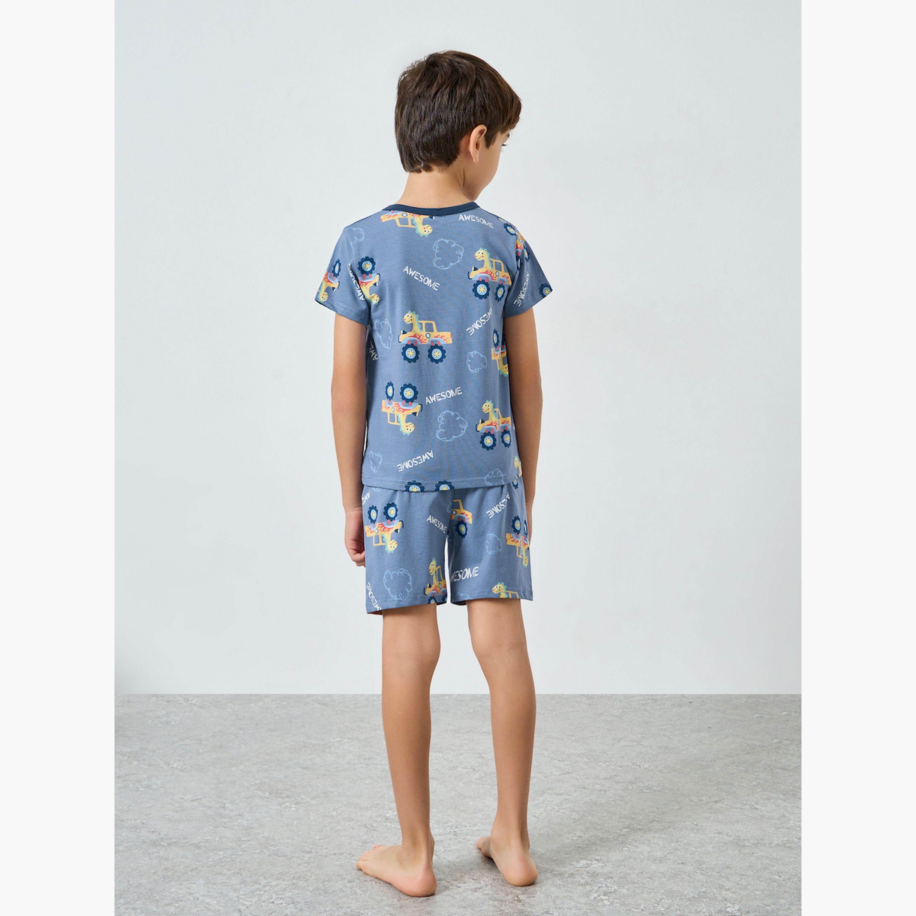 طقم بيجاما من شورت وتيشيرت بطبعات-boys-clothing-nightwear-image-4