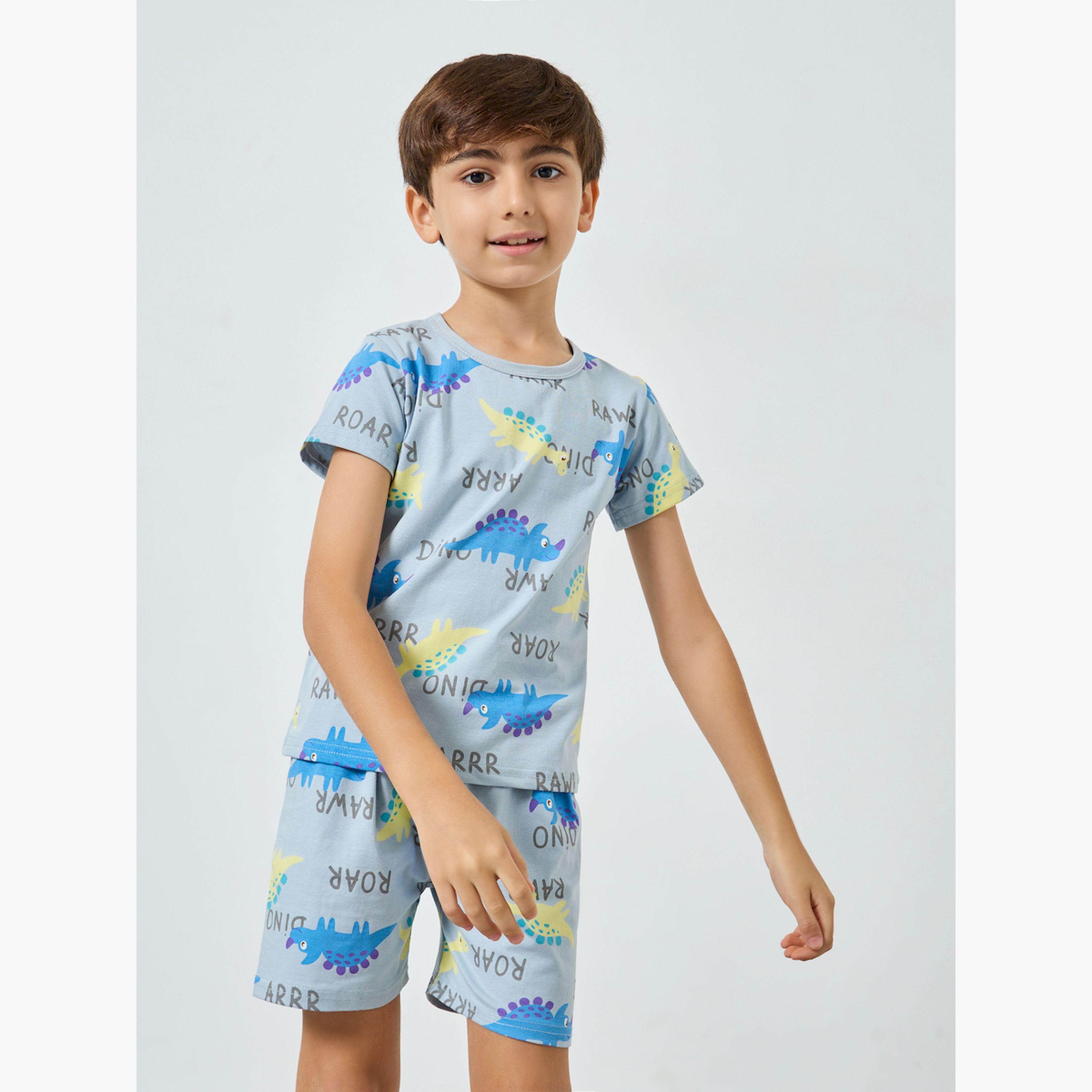 طقم بيجاما من شورت وتيشيرت بطبعات-boys-clothing-nightwear-image-1